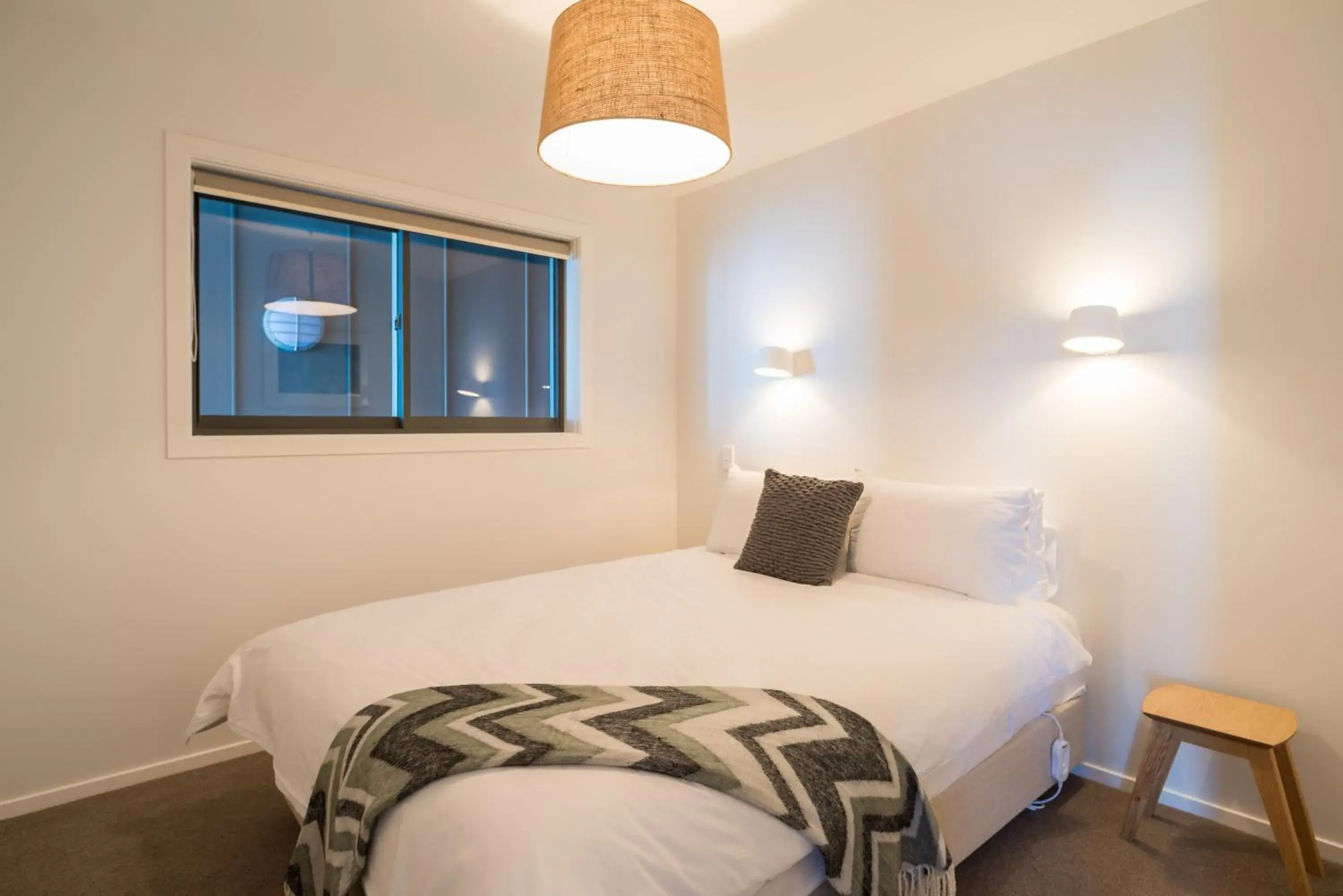 Bed in Kaiteriteri Recreation Reserve Apartments Bed in Kaiteriteri Recreation Reserve Apartments