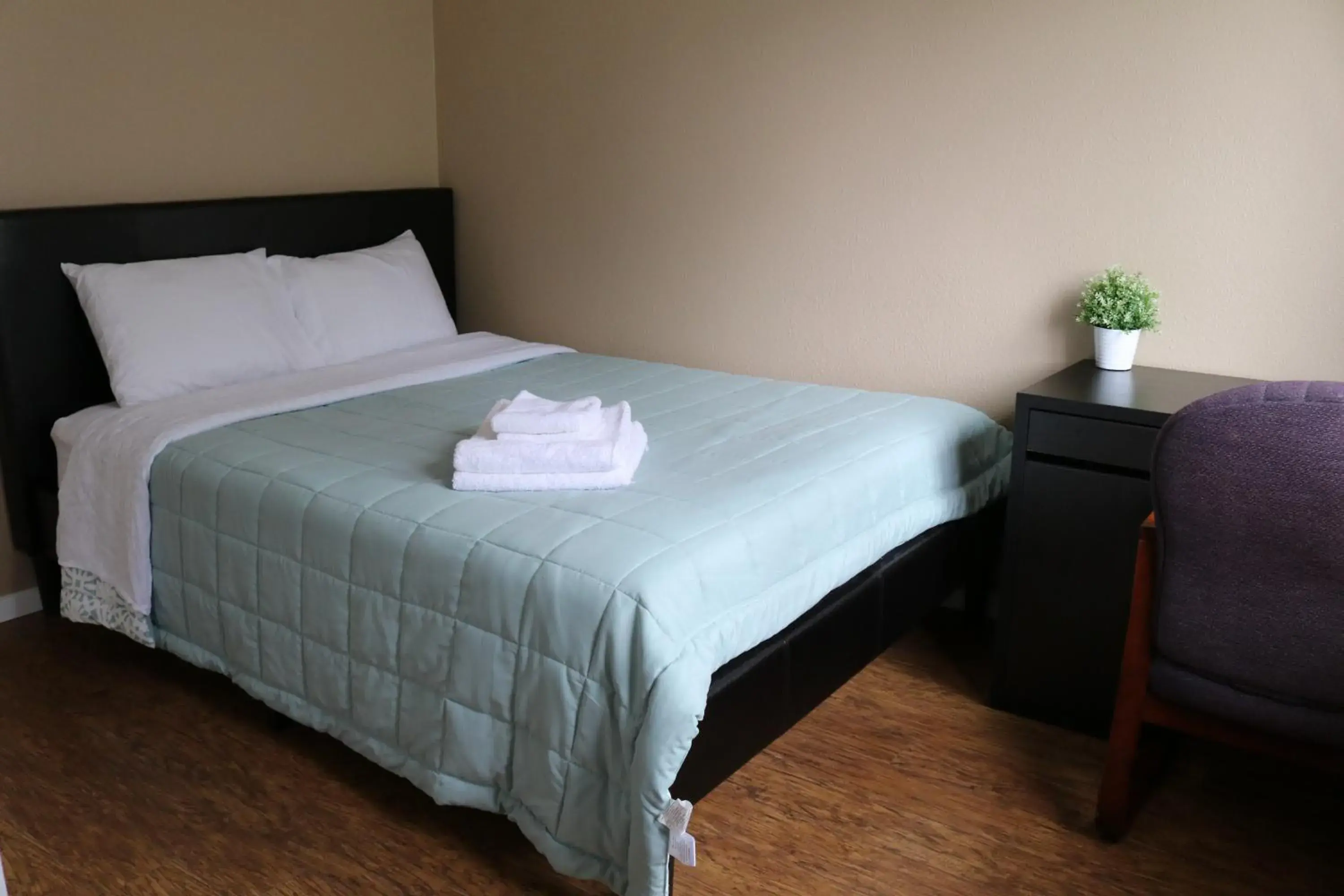 Double Room with Private External Bathroom in Quiet, clean and comfortable room Double Room with Private External Bathroom in Quiet, clean and comfortable room