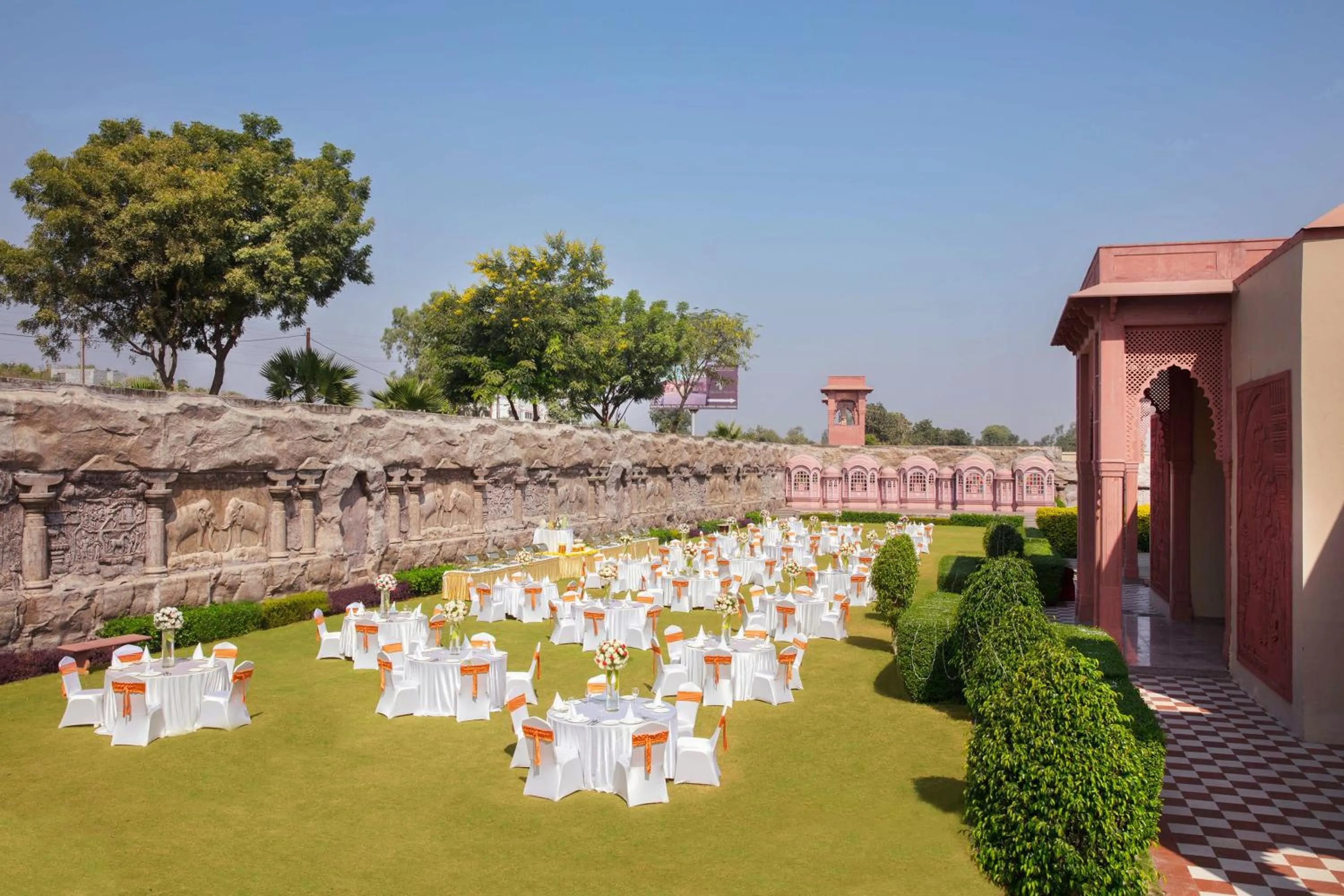 Garden in Orchha Palace and Convention Centre