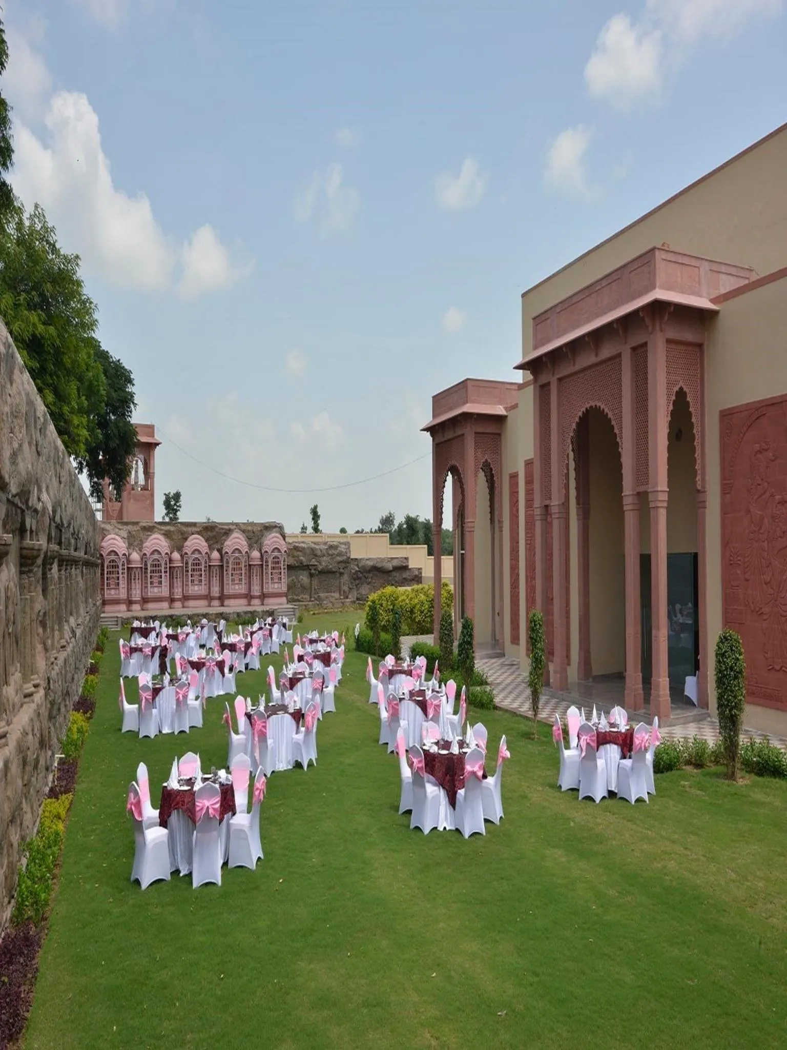 Balcony/Terrace in Orchha Palace and Convention Centre