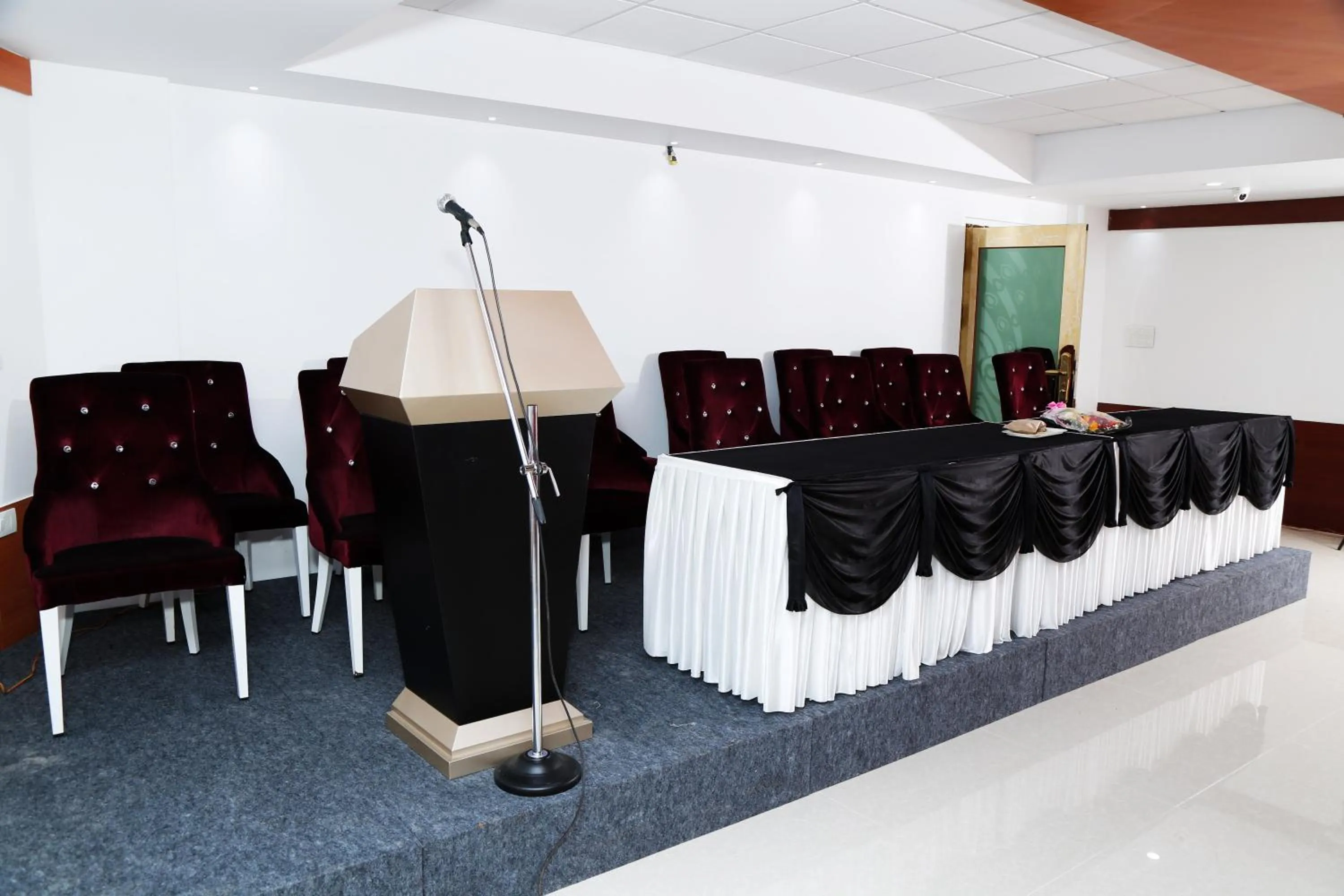 Banquet/Function facilities in Green Park Residency