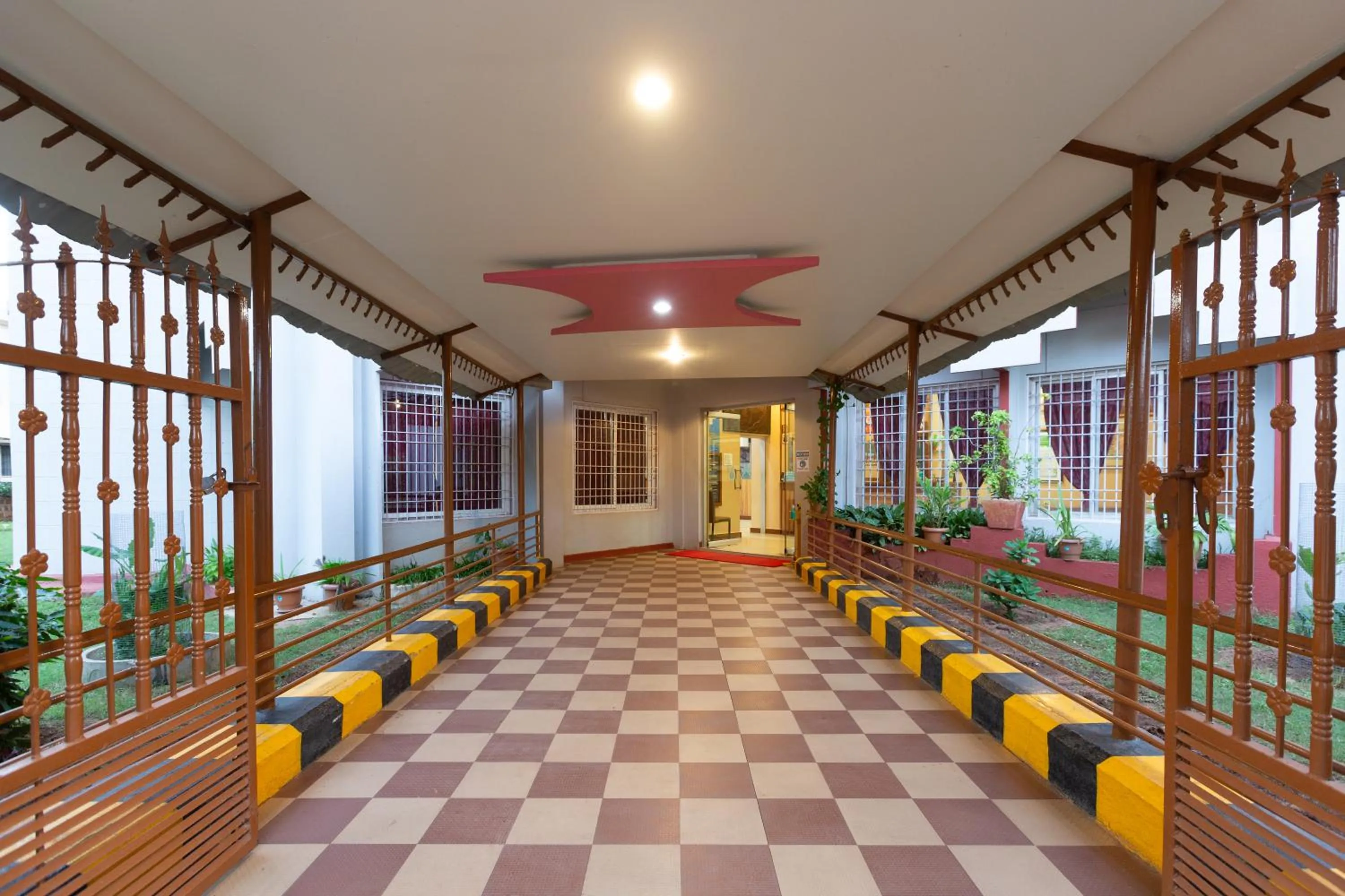 Lobby or reception in KSTDC Hotel Mayura Chalukya, Badami