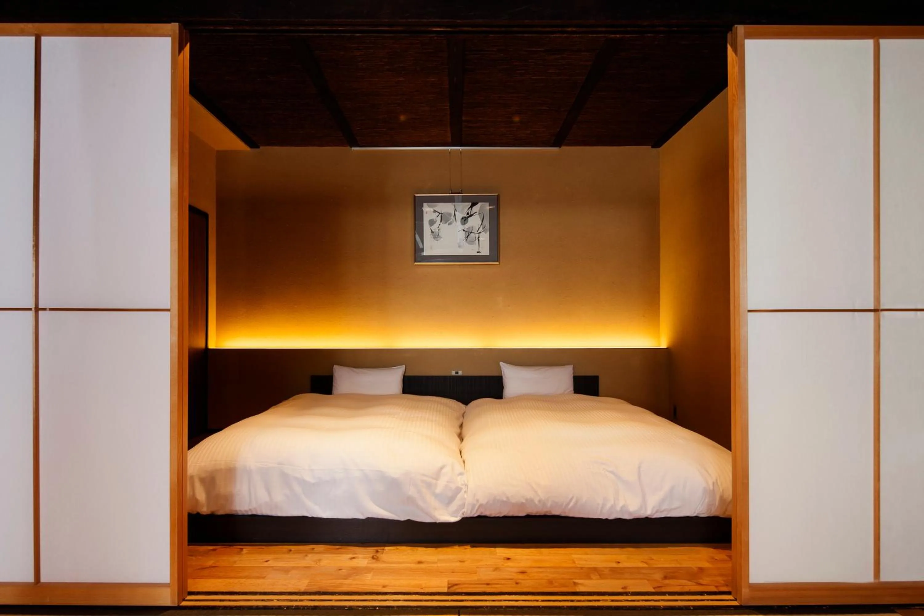 Bedroom, Bed in Matsuzakaya Honten