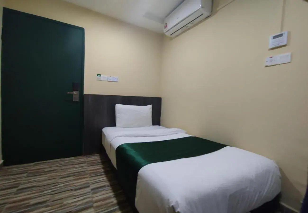 Bed in Fast Hotel Idaman Near To IIUM KL Bed in Fast Hotel Idaman Near To IIUM KL