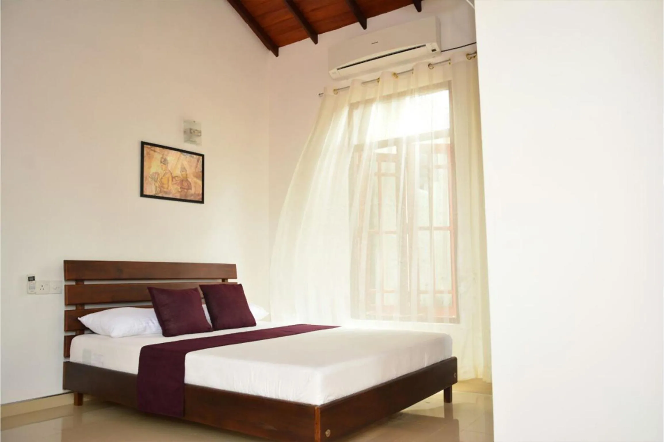 Budget Double Room - single occupancy in Tropical Garden
