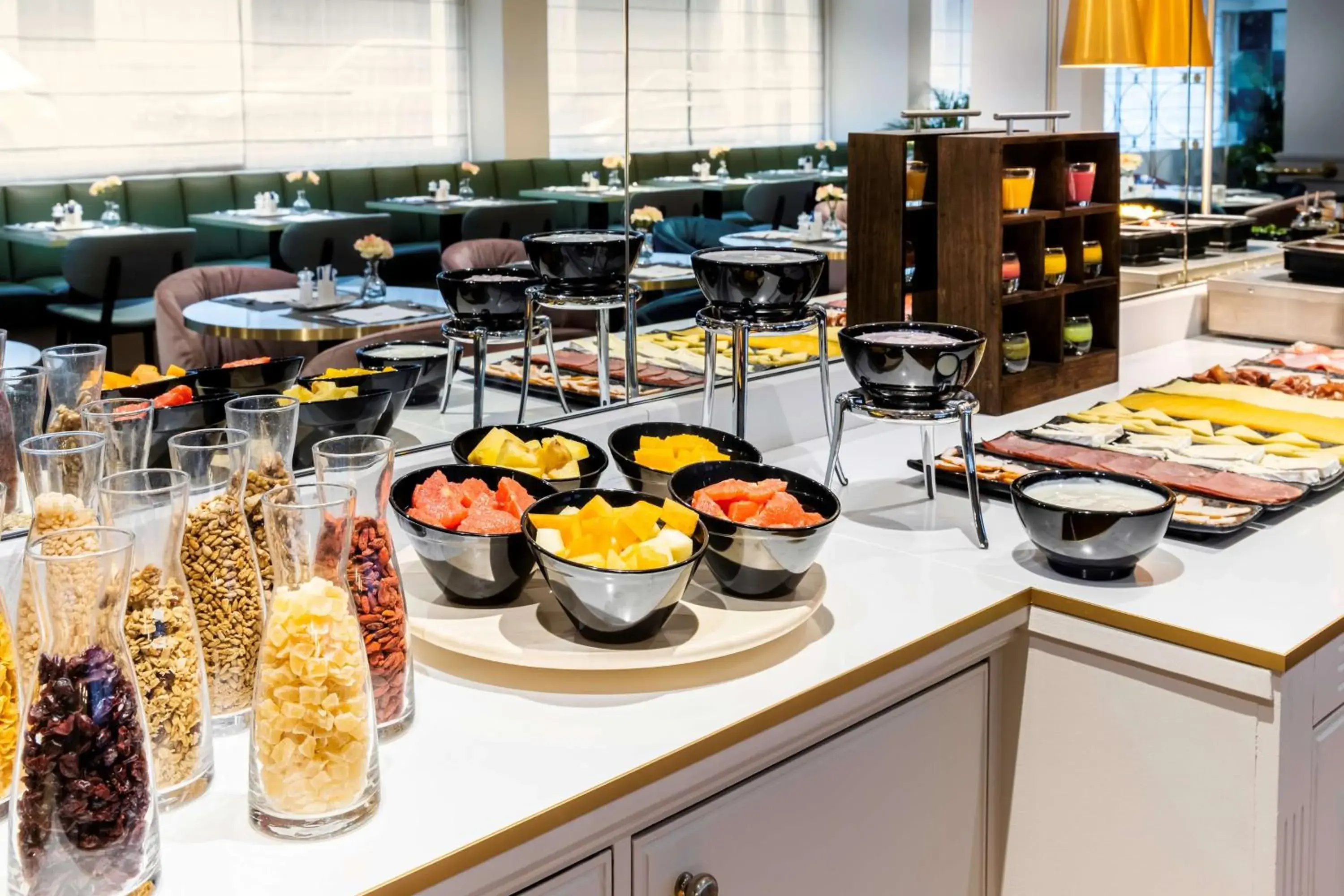 Restaurant/places to eat in NH Brussels Stéphanie Restaurant/places to eat in NH Brussels Stéphanie