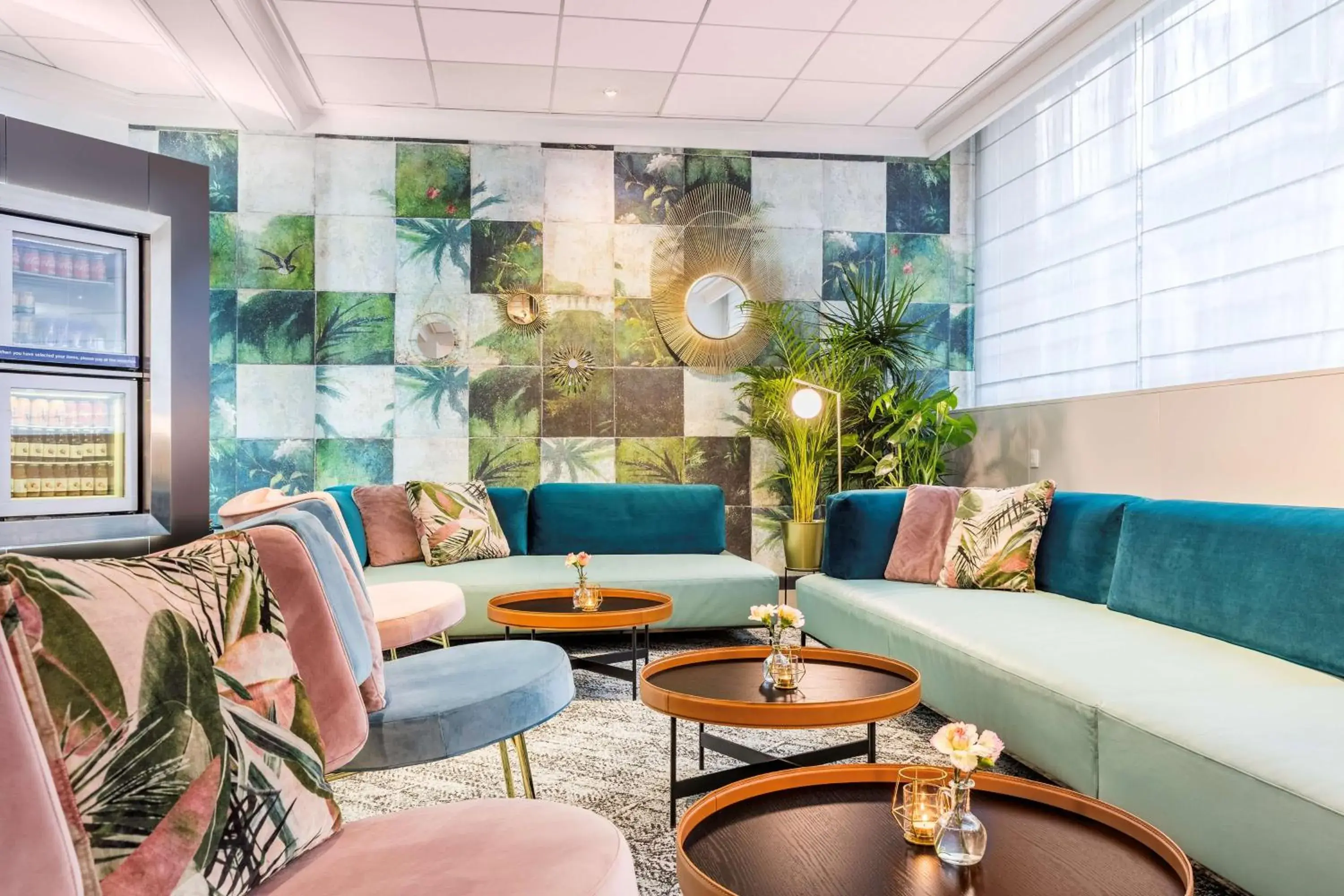 Lobby or reception in NH Brussels Stéphanie Lobby or reception in NH Brussels Stéphanie