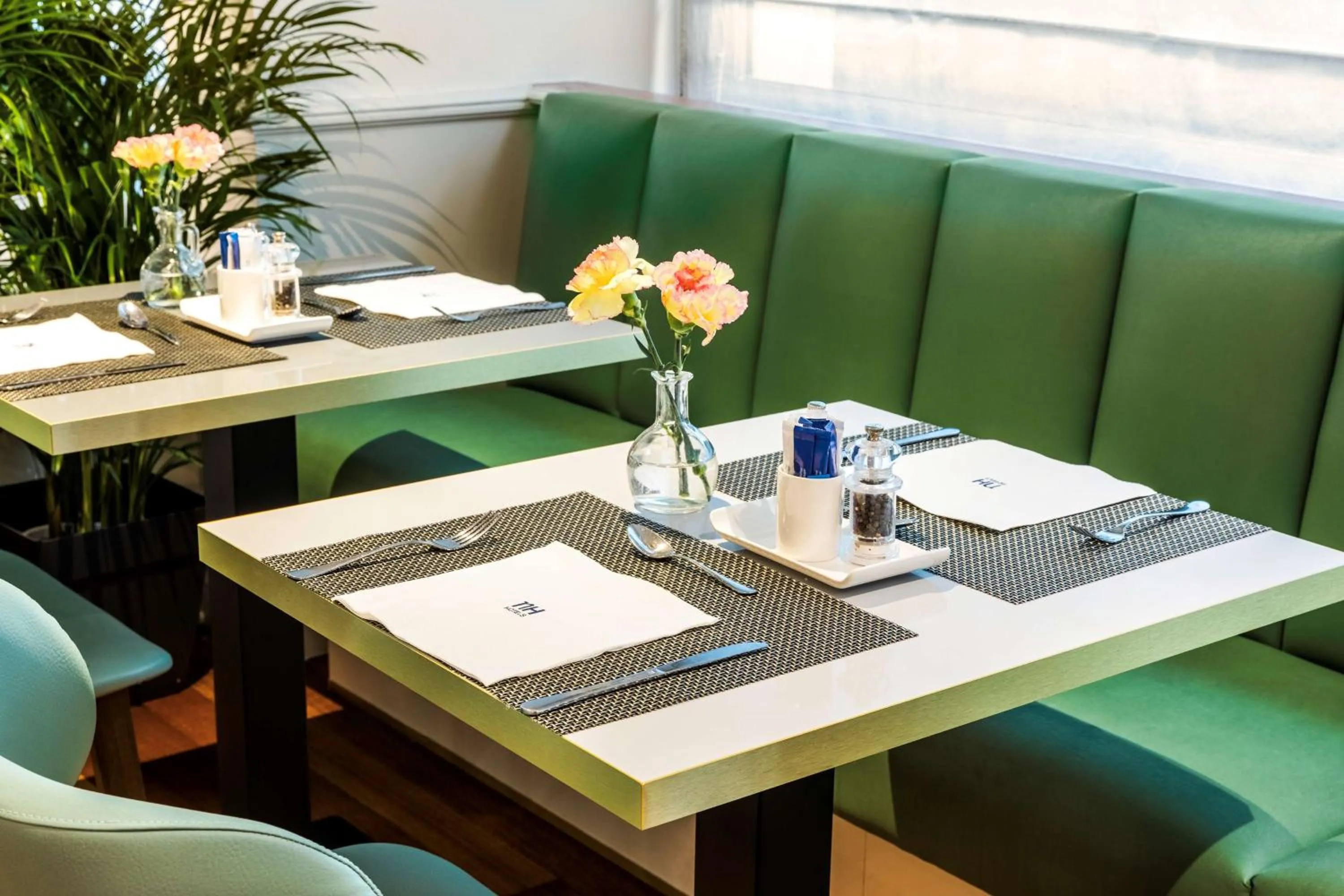 Restaurant/places to eat in NH Brussels Stéphanie