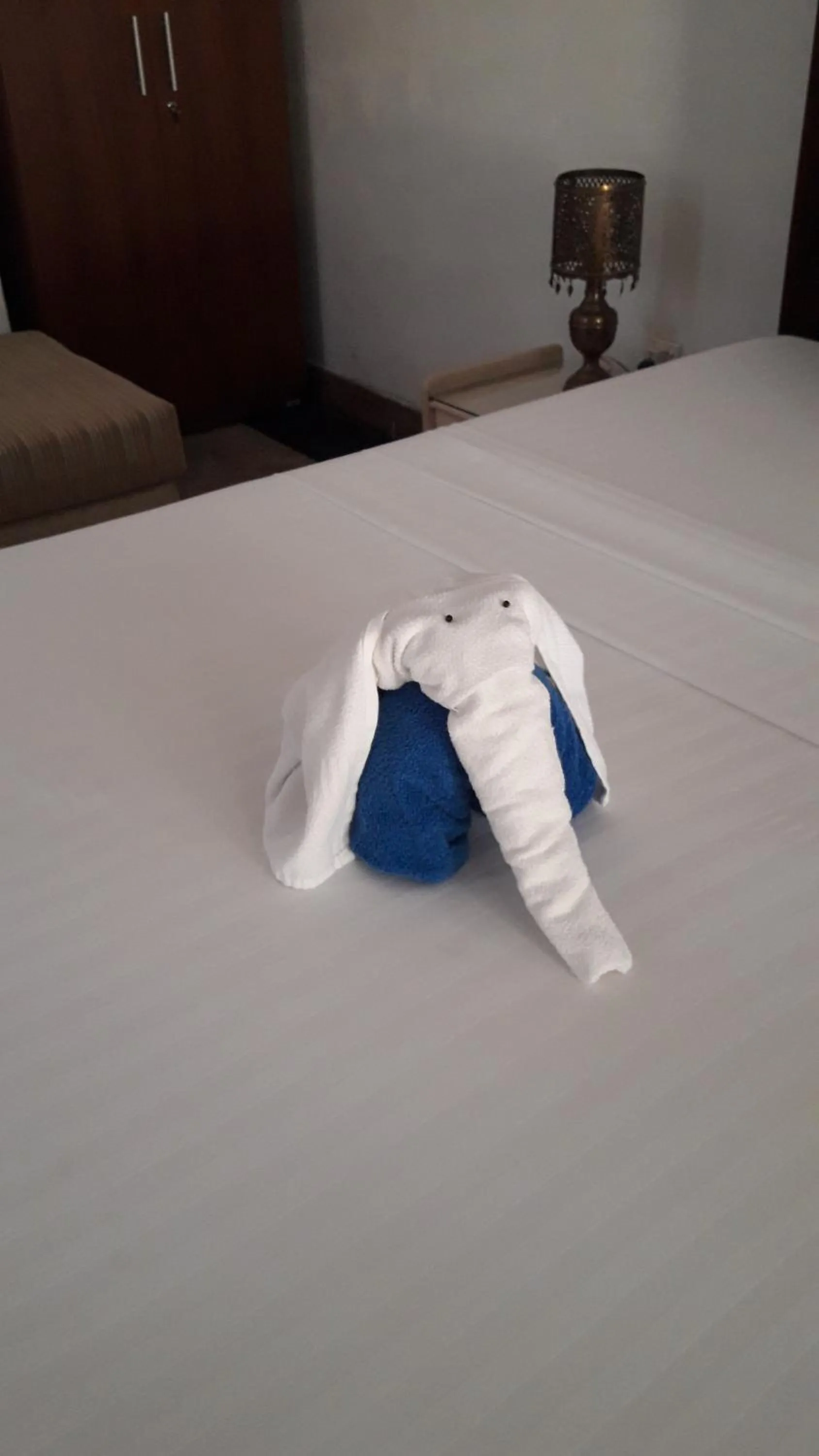 Bed in Butterfly Jewel