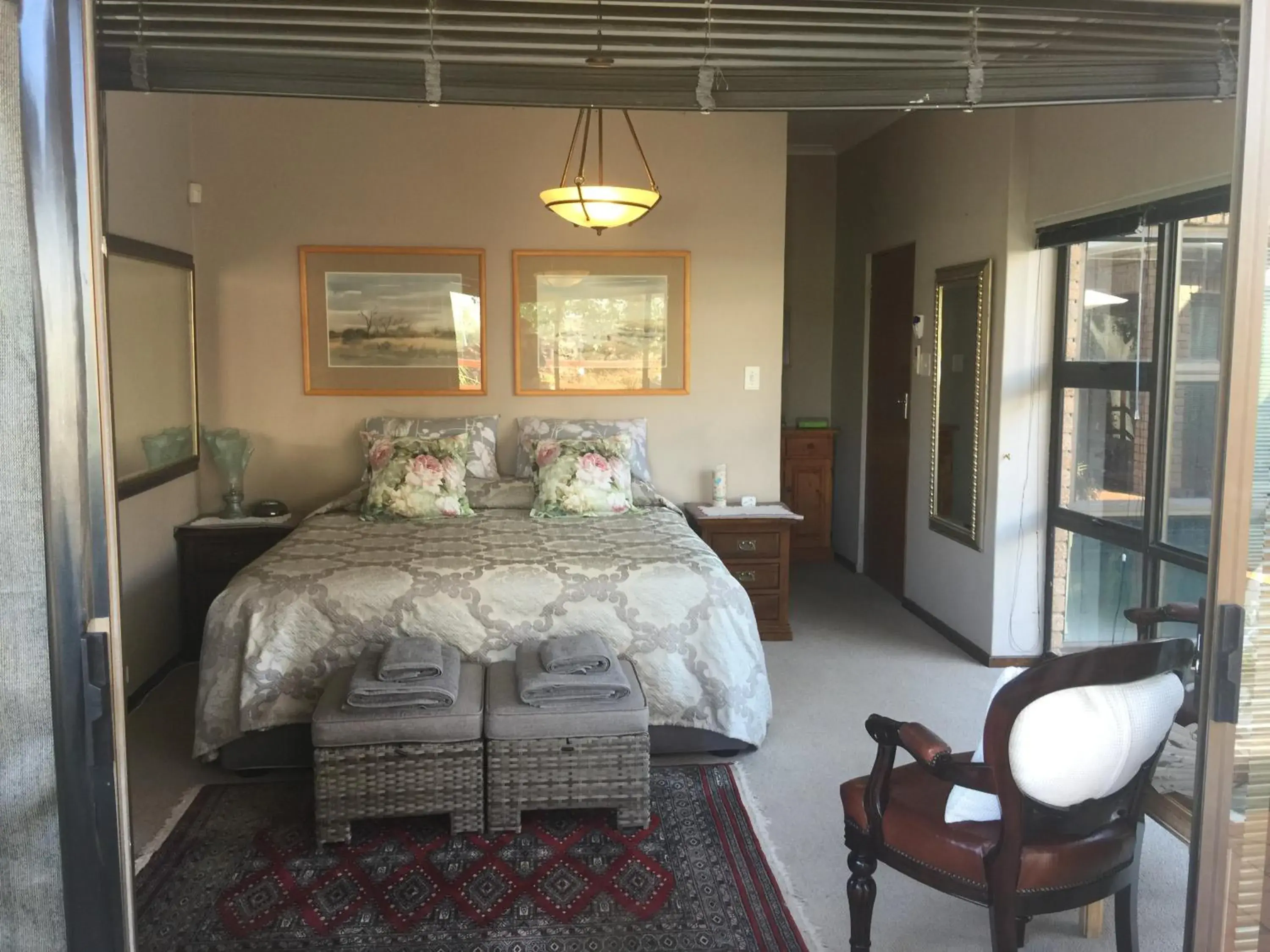 Double Room in Wellington Country House Double Room in Wellington Country House