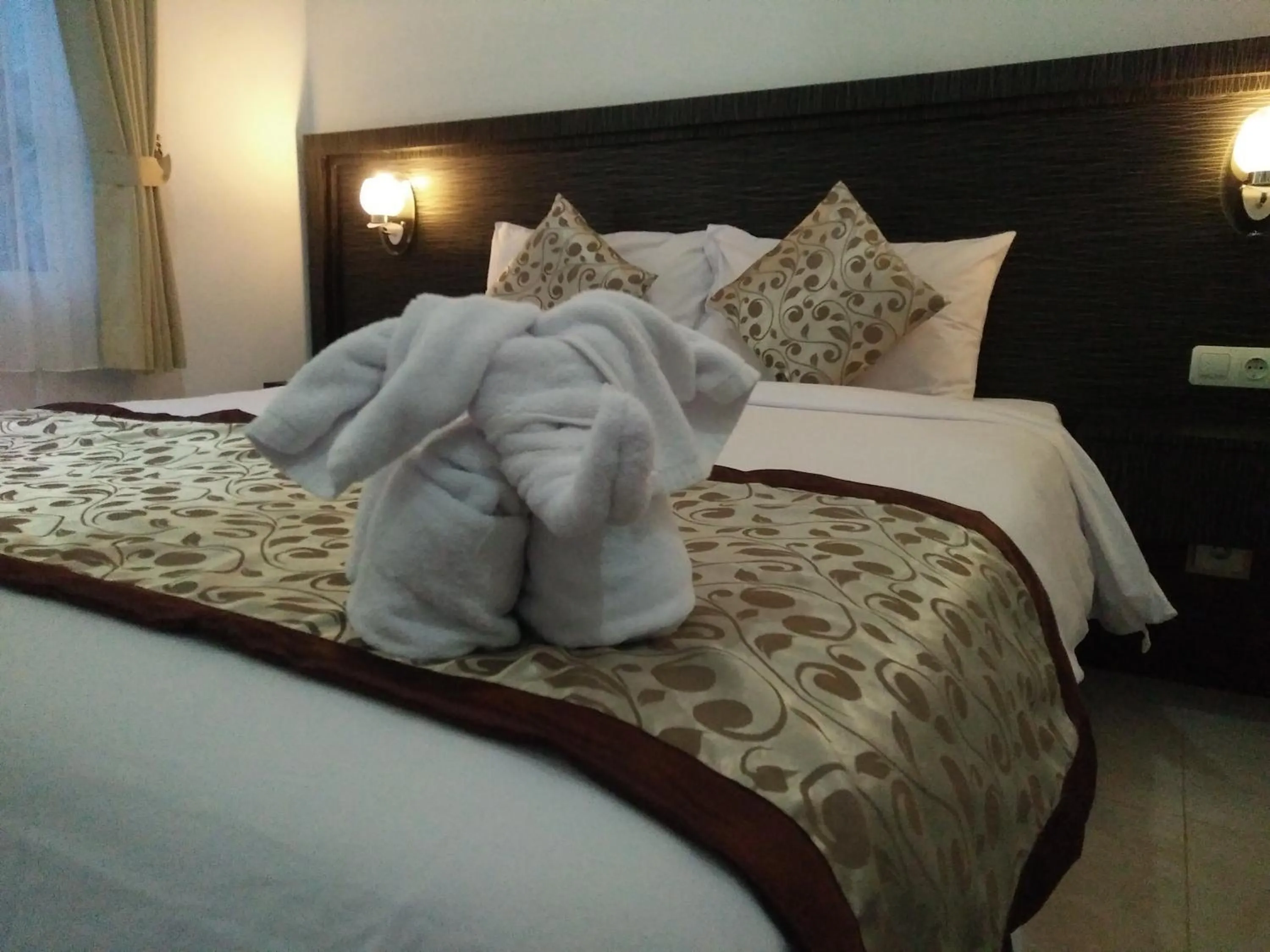 Bedroom, Bed in Asta House