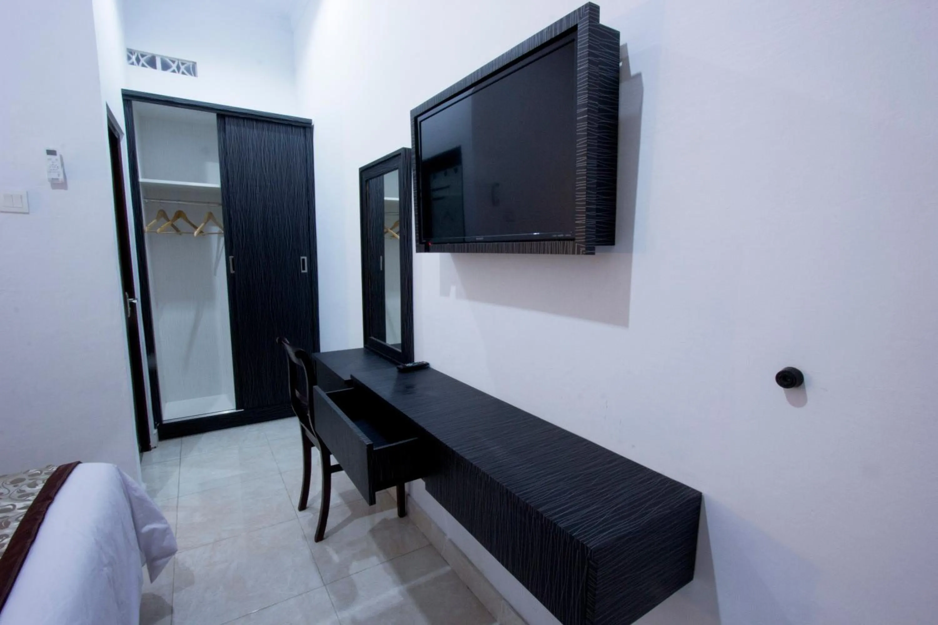 TV and multimedia, Bed in Asta House