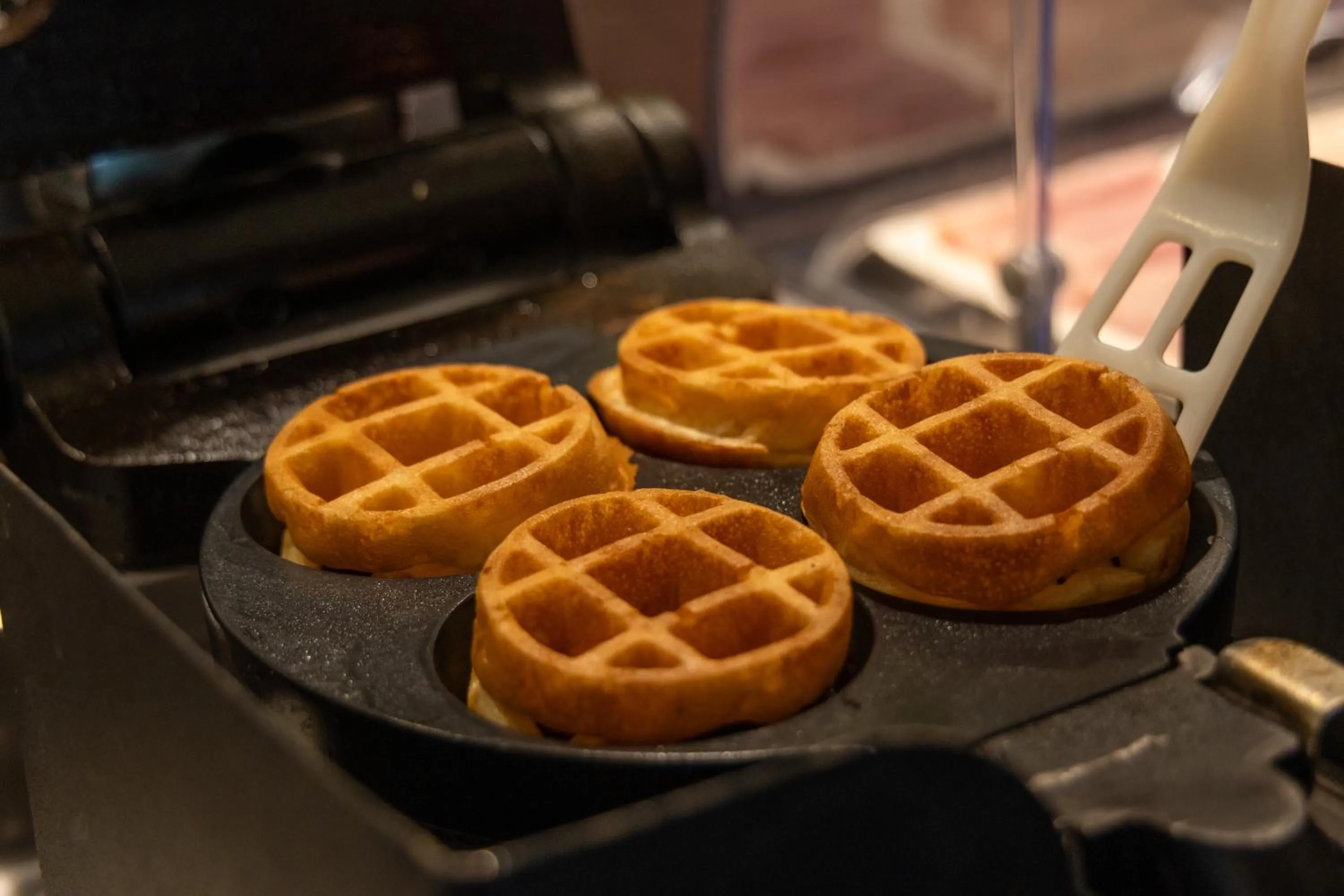 Food and drinks in Hotel Docklands Antwerpen