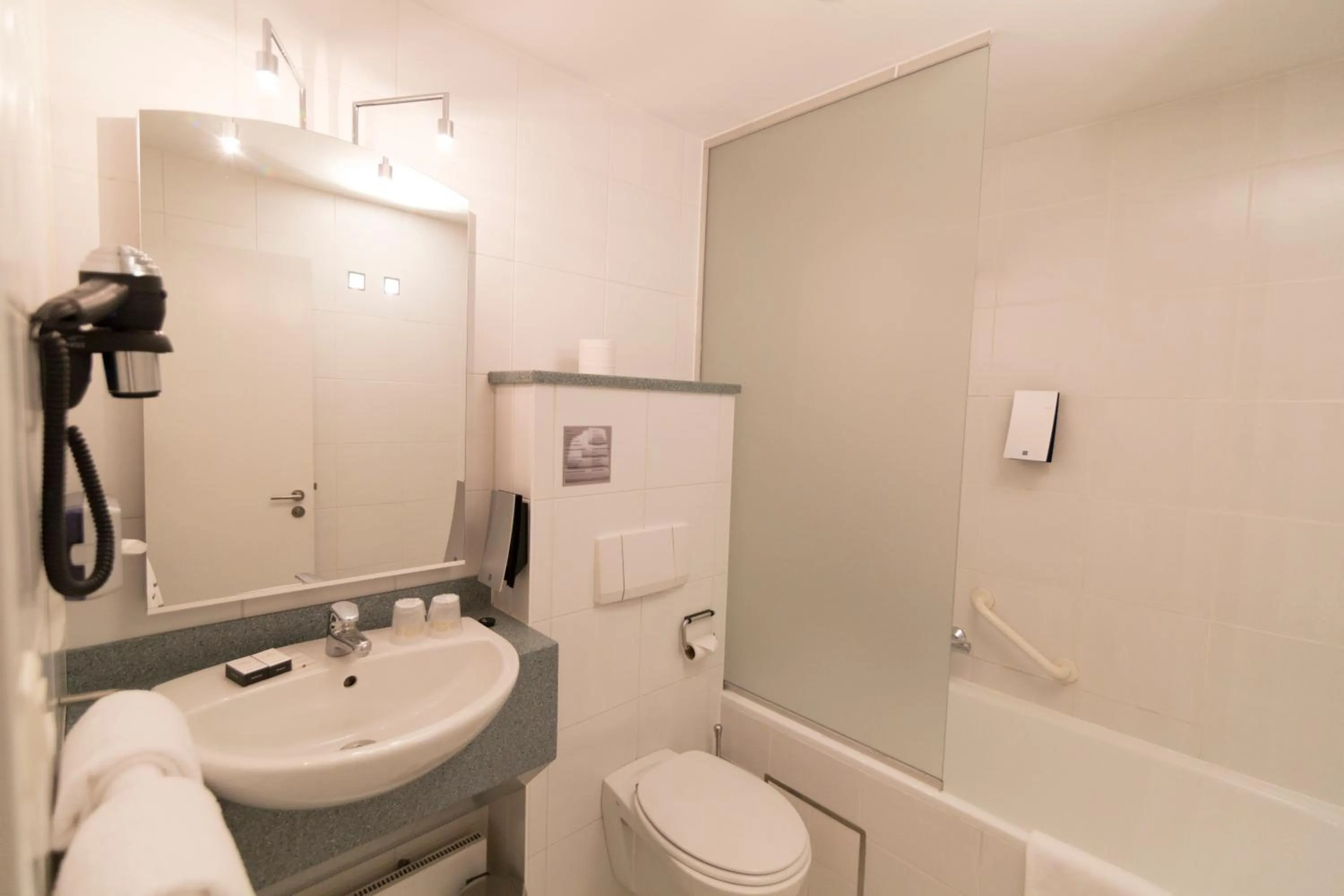 Bathroom in Hotel Docklands Antwerpen