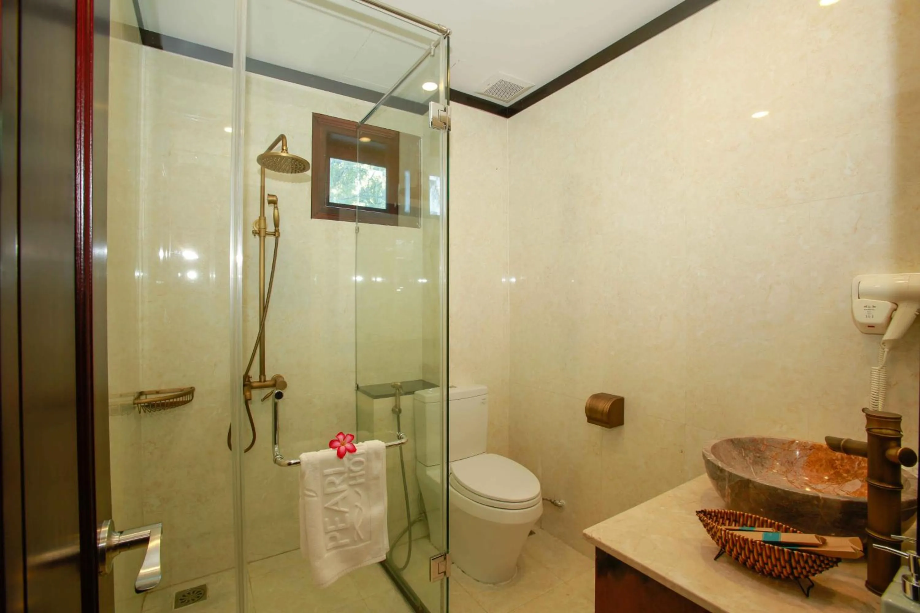 Bathroom in Pearl River Hoi An Hotel & Spa