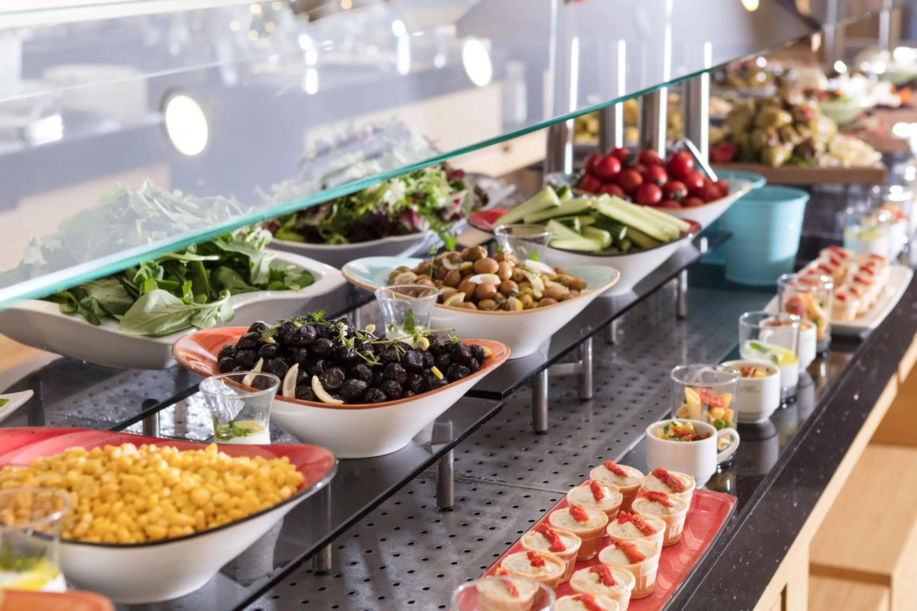 Restaurant/places to eat in İstanbul Medikal Termal