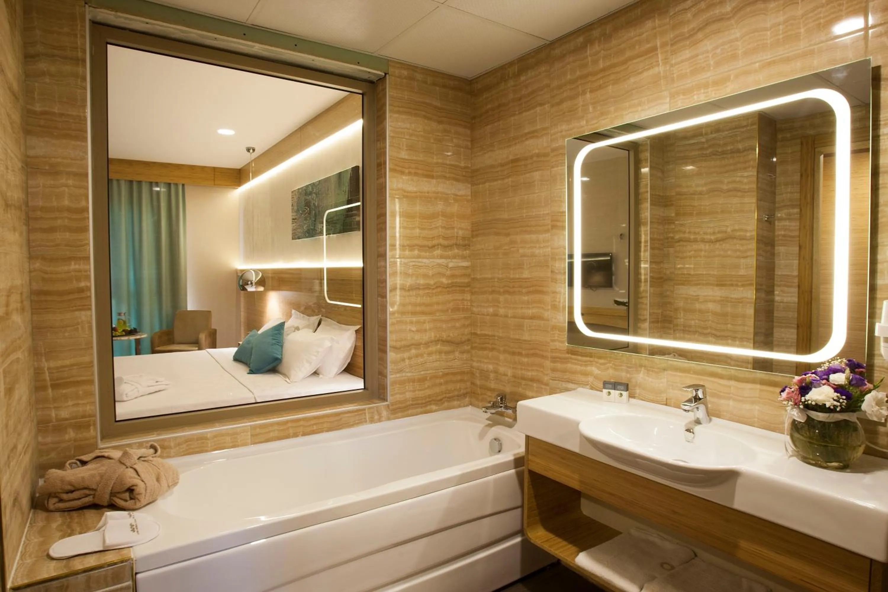 Decorative detail in İstanbul Medikal Termal