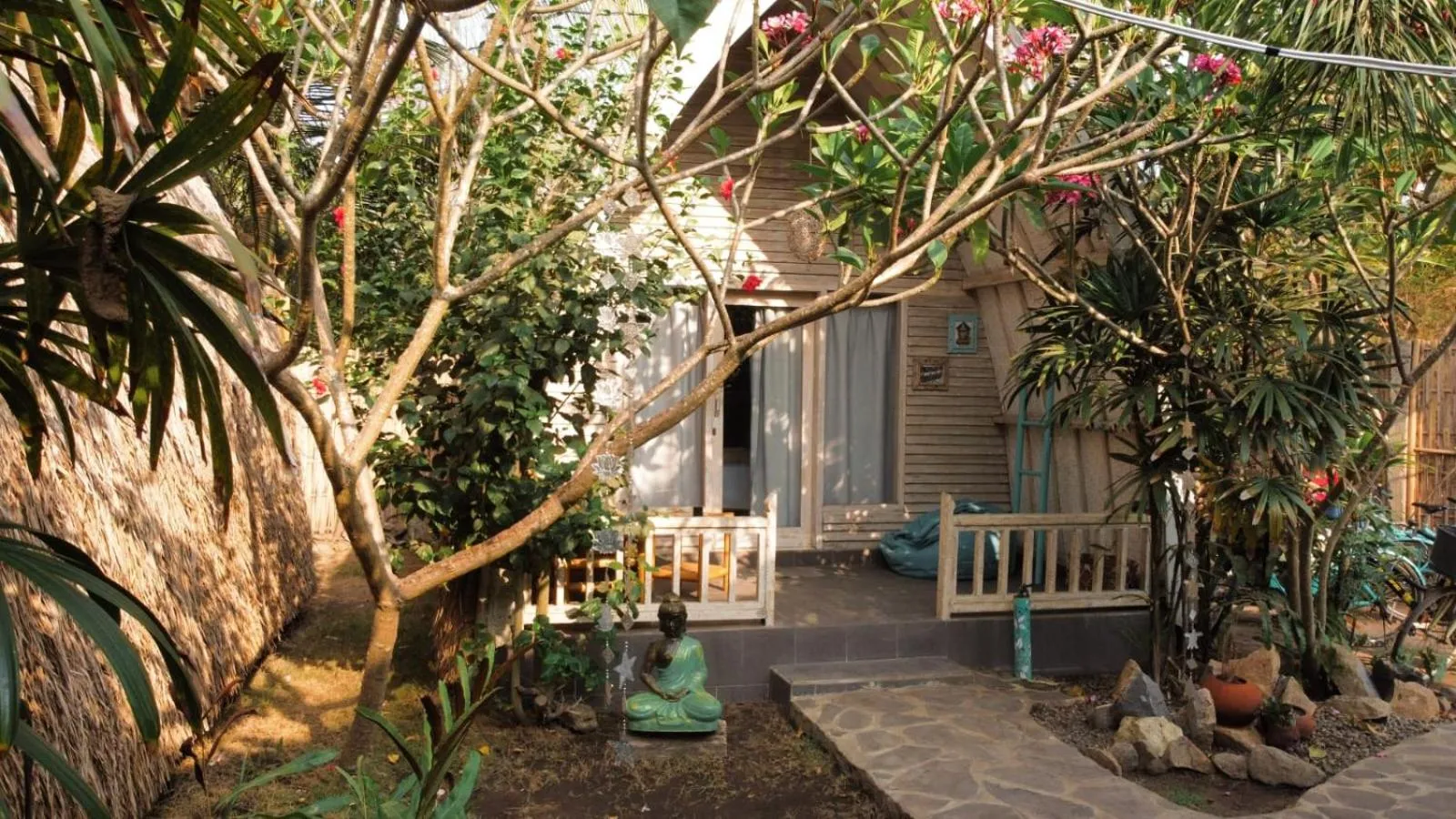 Patio in Gili Matiki