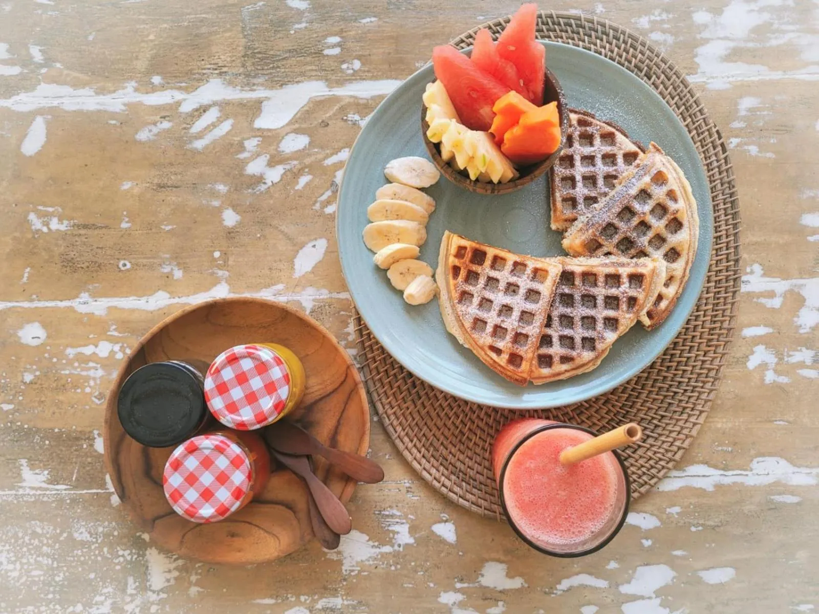 Breakfast in Gili Matiki