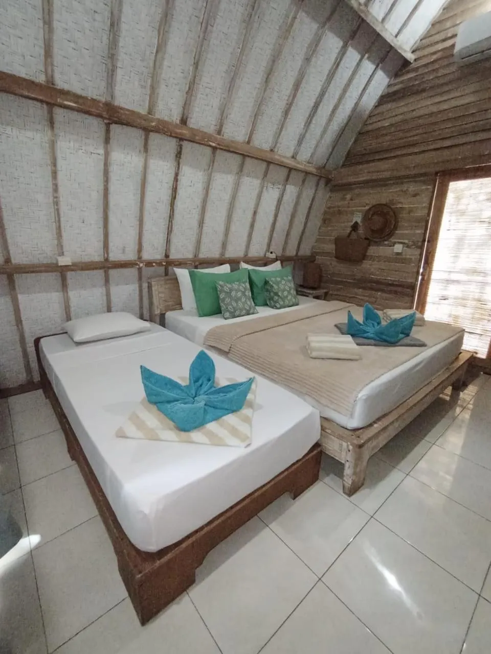 Bed in Gili Matiki