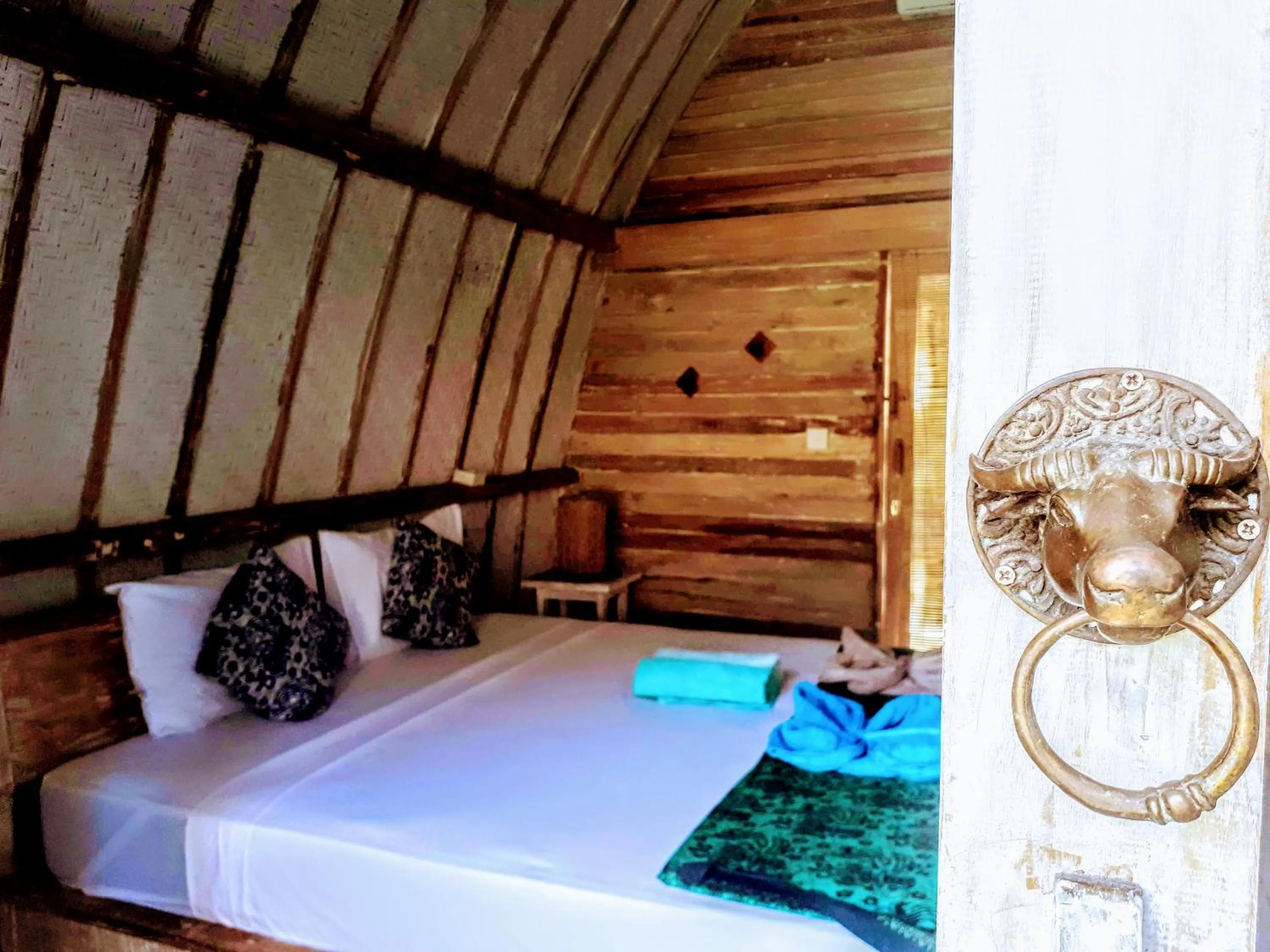 Bedroom, Bed in Gili Matiki