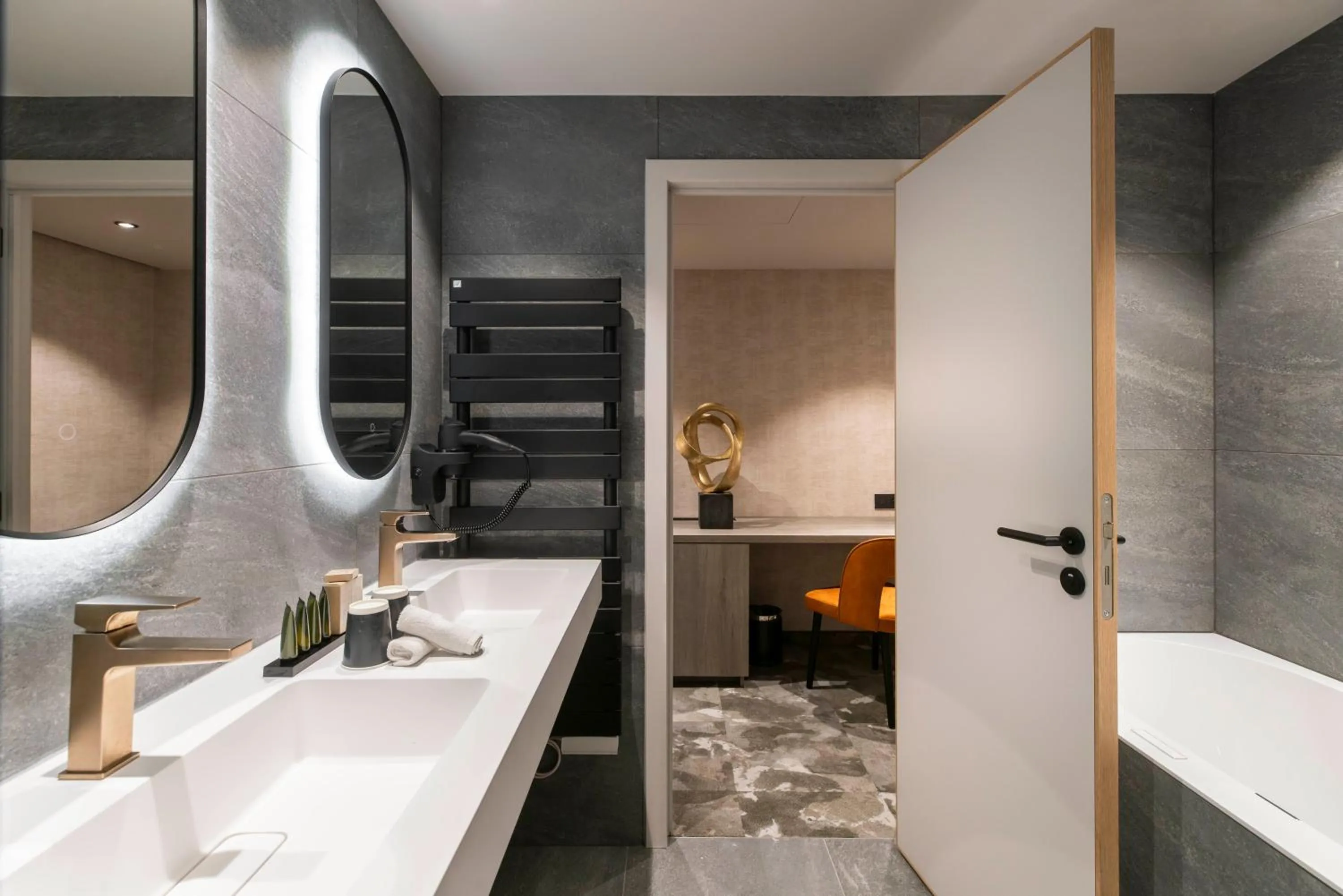 Bathroom in Van der Valk Waterloo