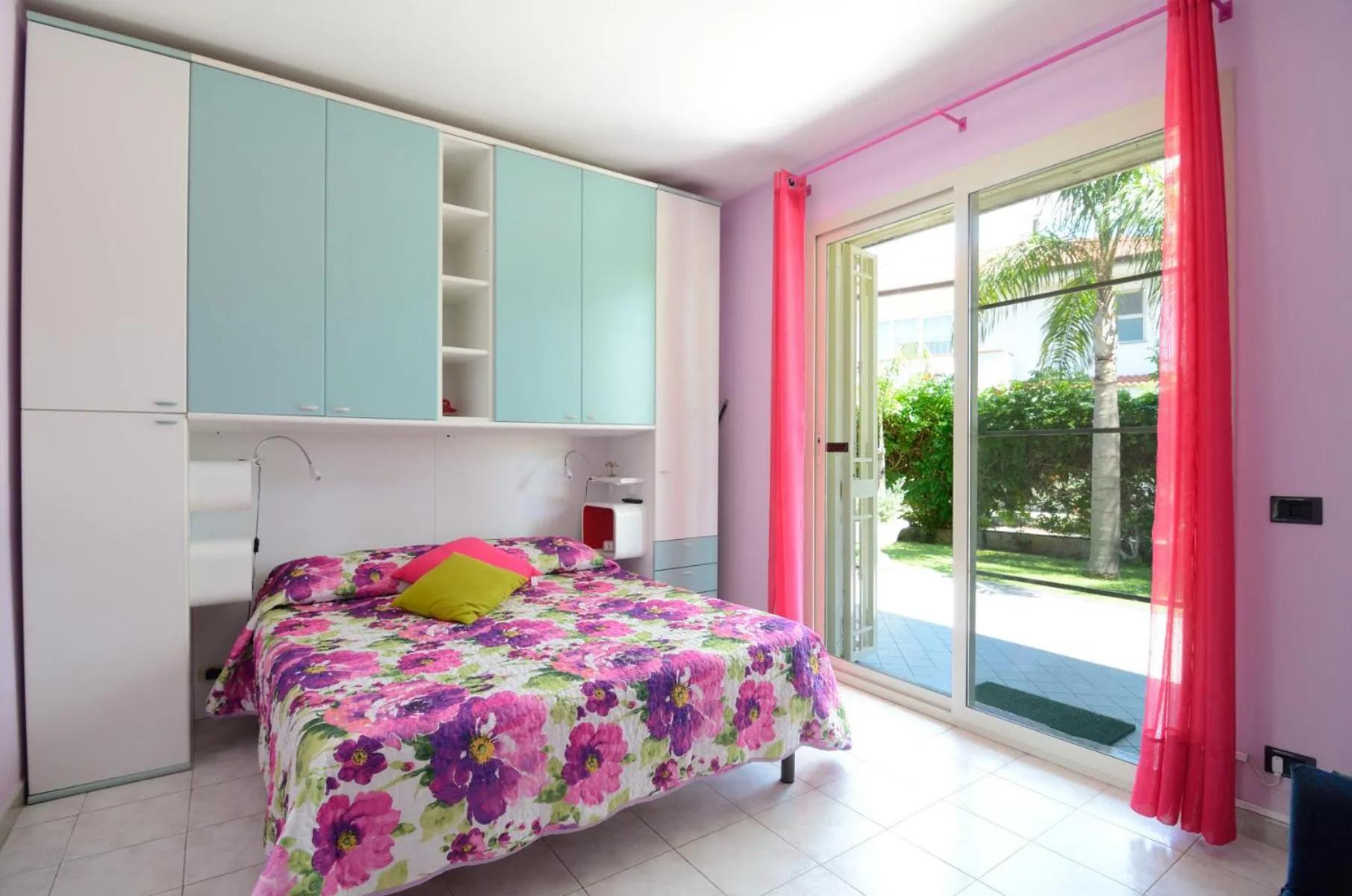 Photo of the whole room, Bed in Casa Michelangela