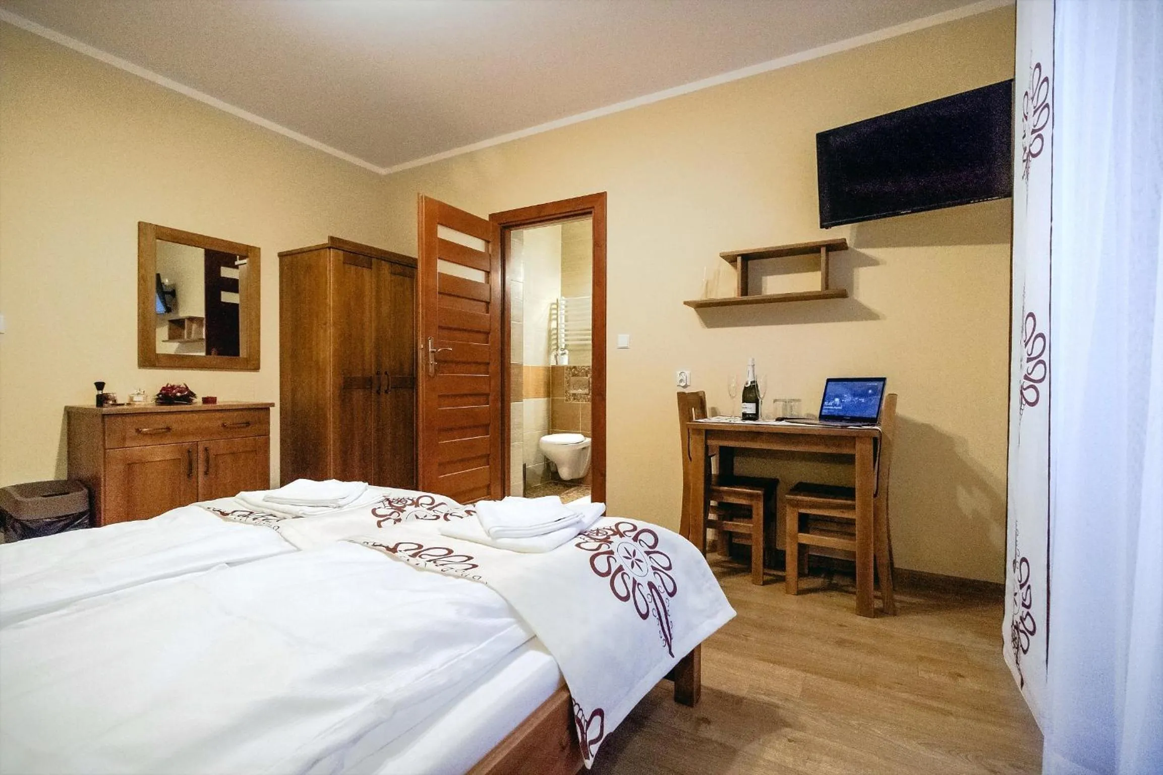 Photo of the whole room, Bed in Dom Wczasowy Na Szczycie