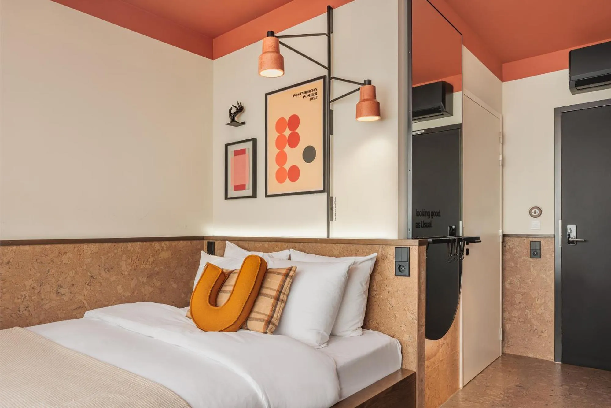 Bed in The Usual Brussels