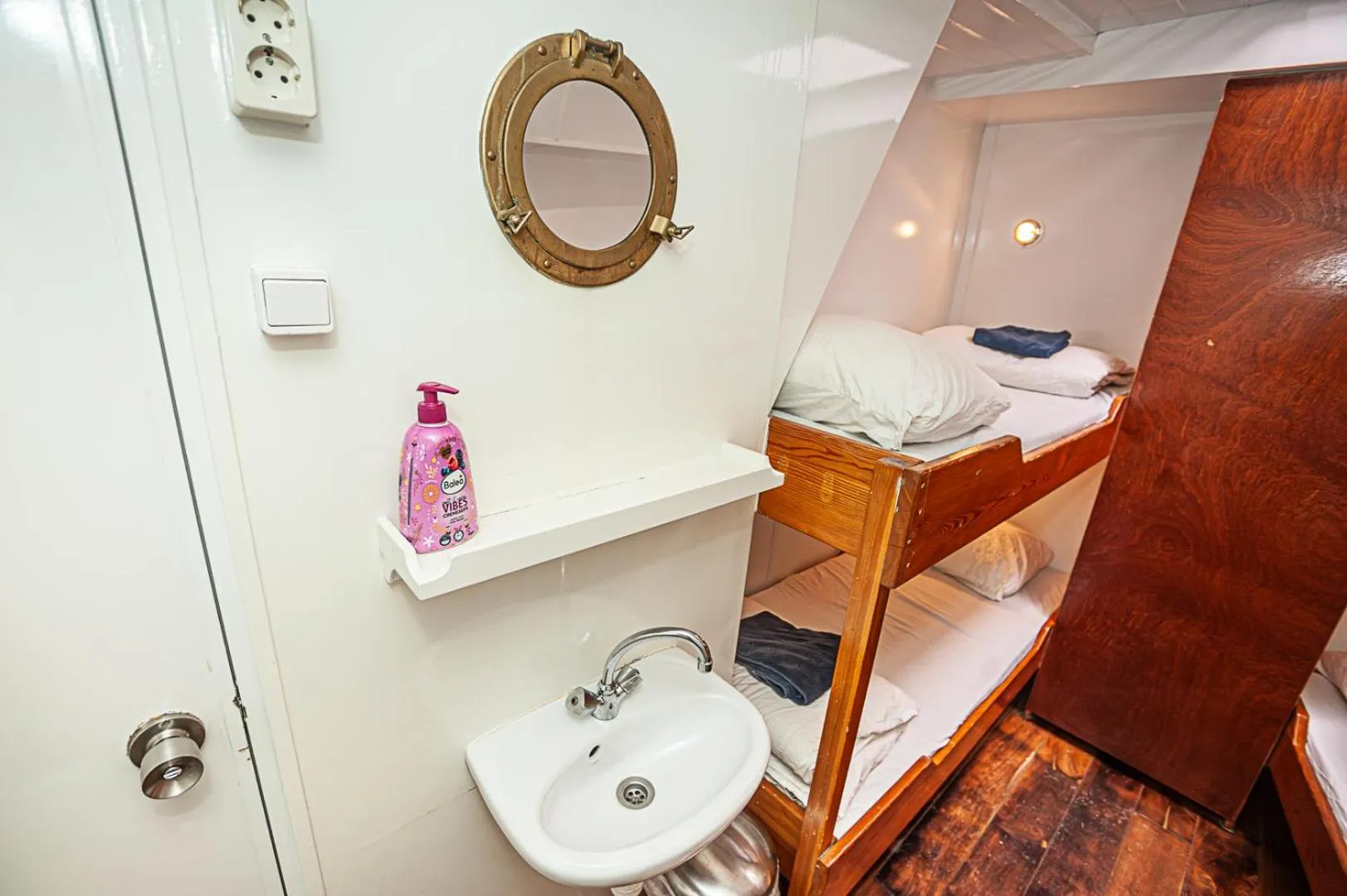 Toilet in The Cabin @ MPS Noorderzon