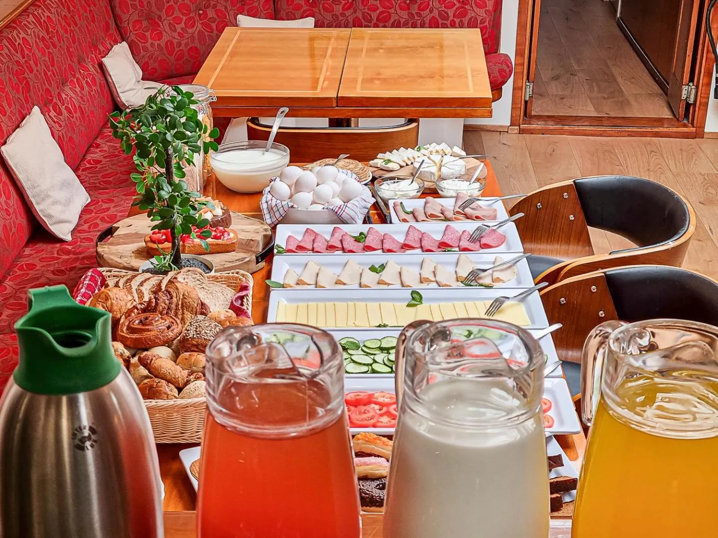 Food and drinks in The Cabin @ MPS Noorderzon