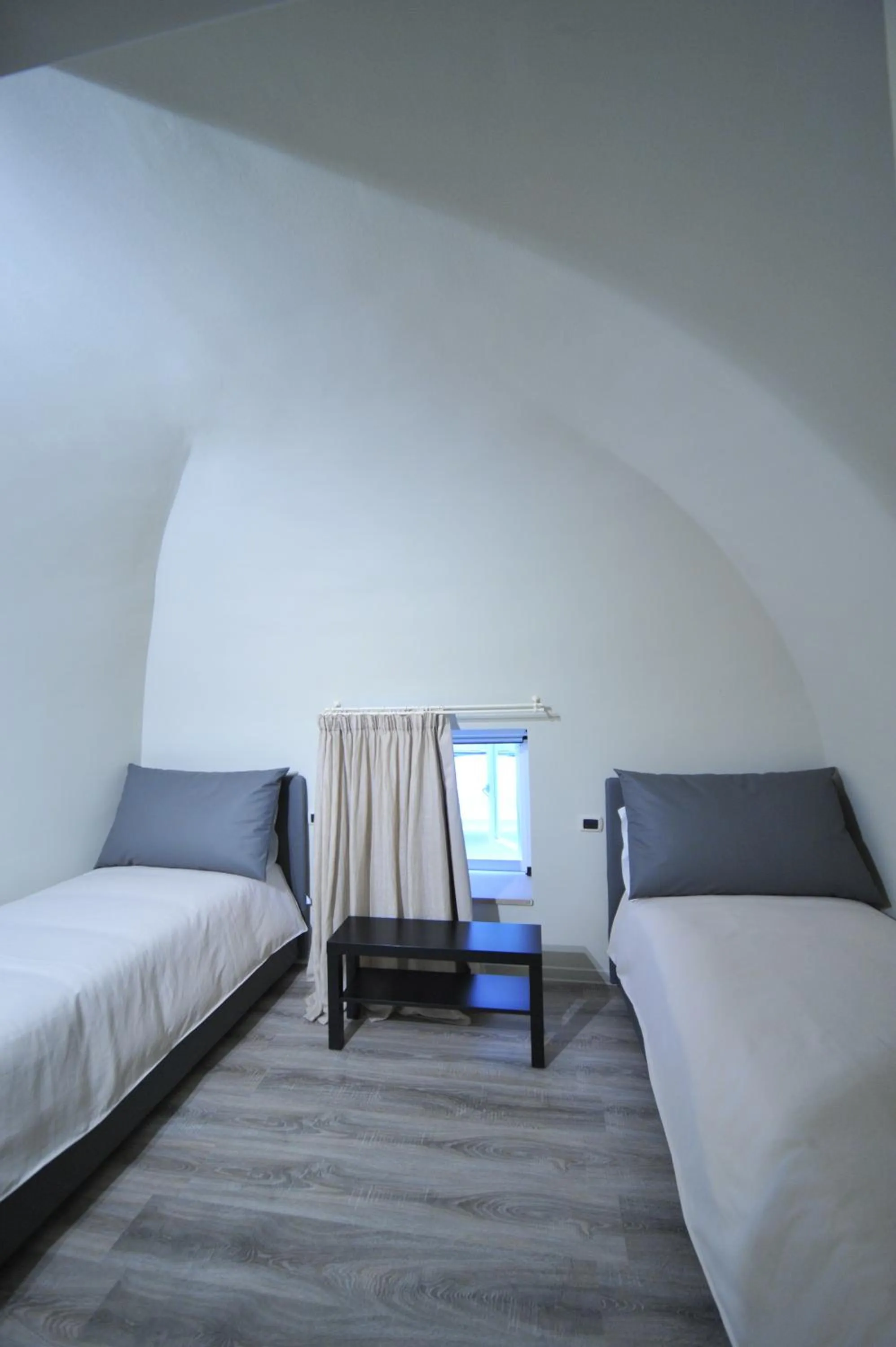 Bedroom, Bed in Gatto Bianco House