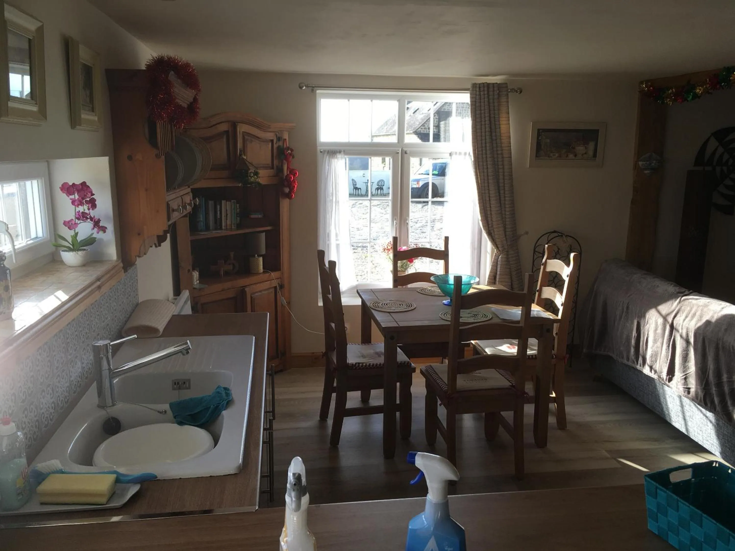 Dining area, Bed in Le Bois Gautier