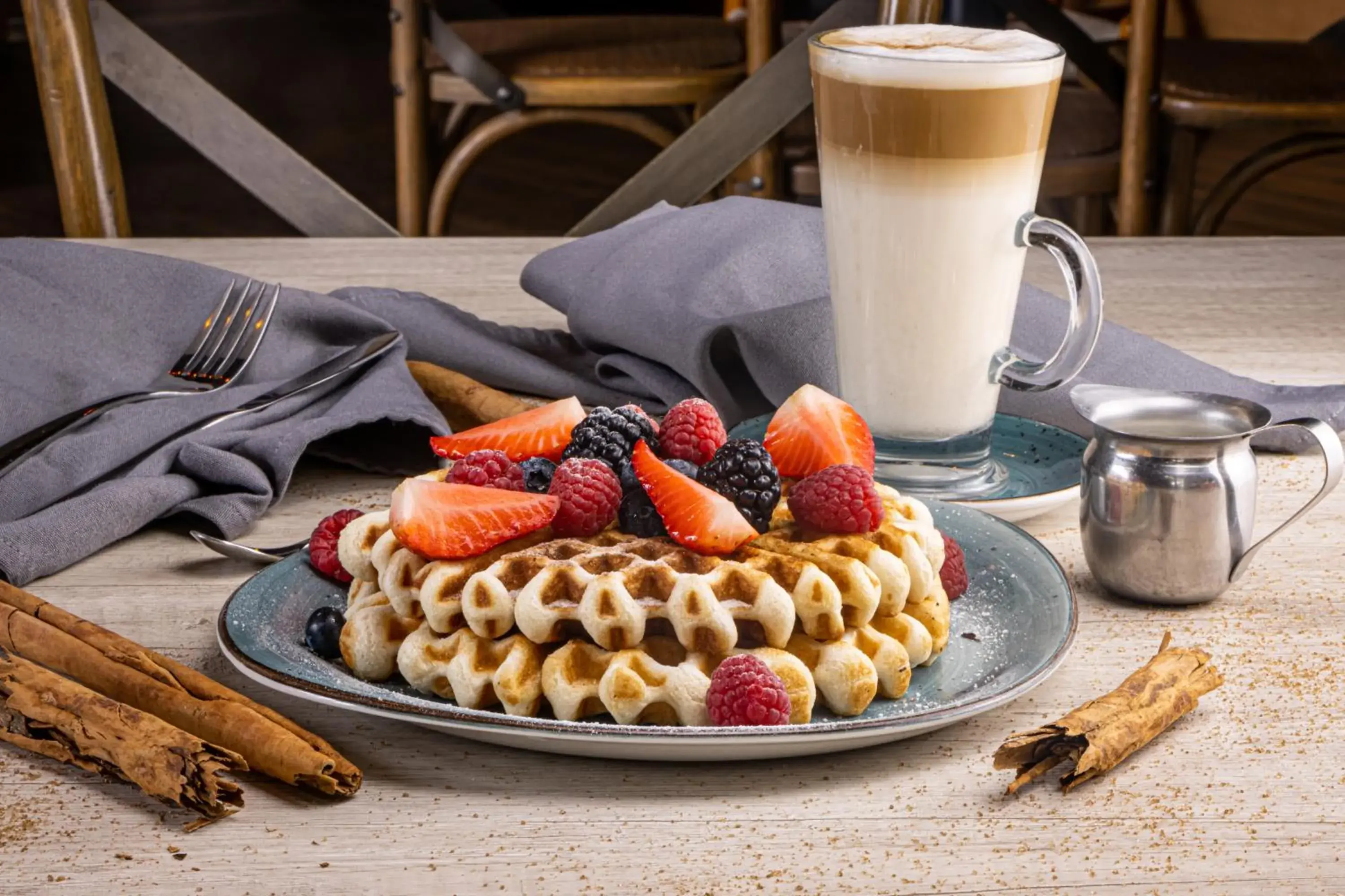 Breakfast in TRYP by Wyndham San Luis Potosi Hotel & Suites Breakfast in TRYP by Wyndham San Luis Potosi Hotel & Suites