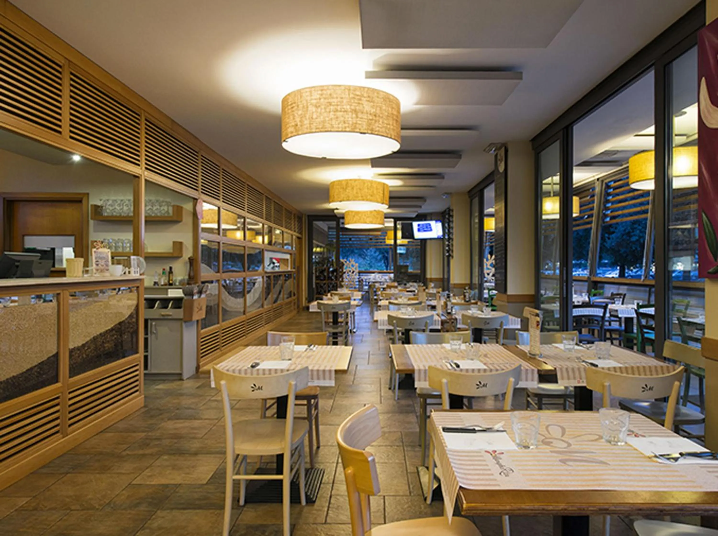 Restaurant/places to eat in Home Sorbara "Luxury Home"