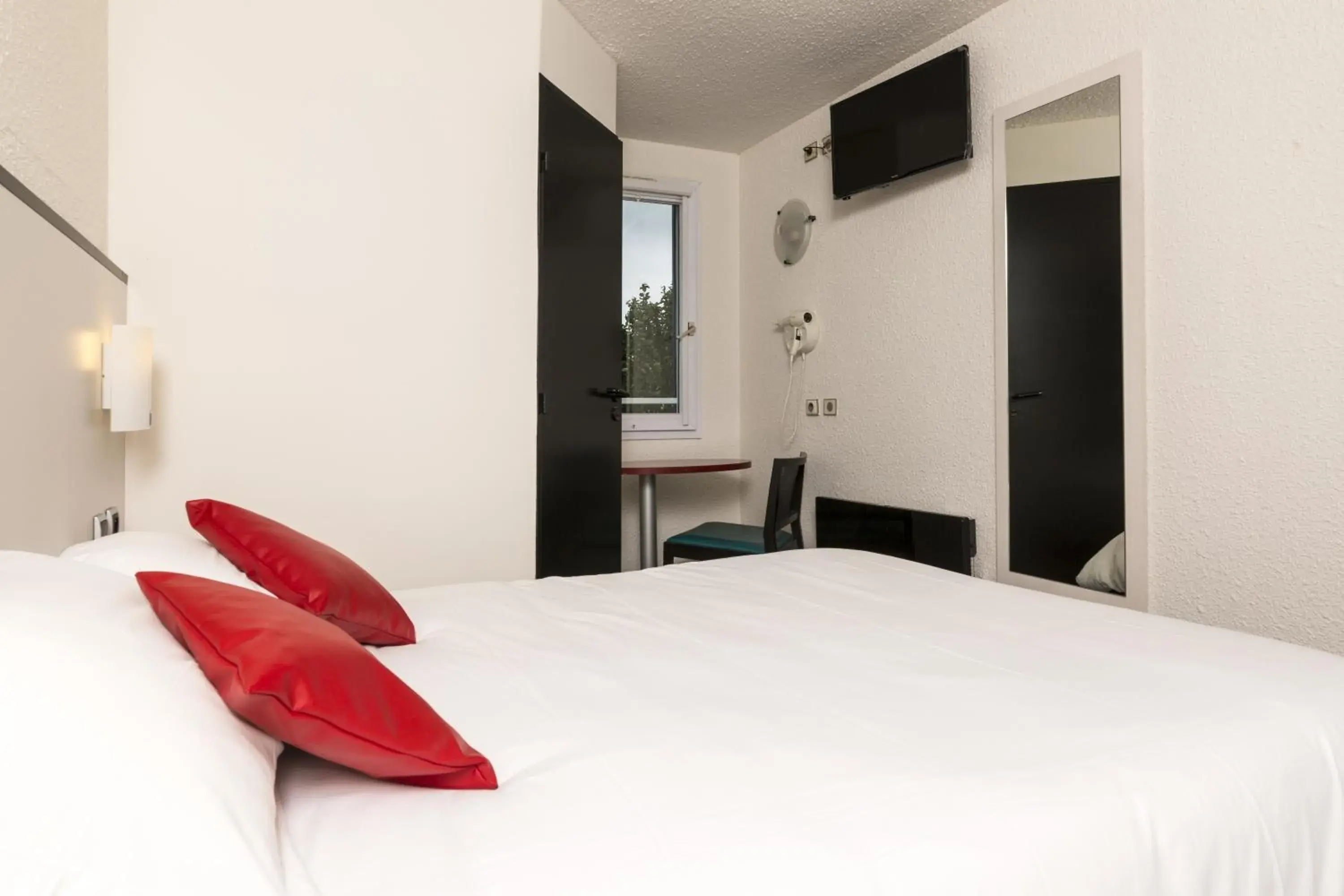 Bed in Le balladins de Saint-Quentin Gauchy Bed in Le balladins de Saint-Quentin Gauchy