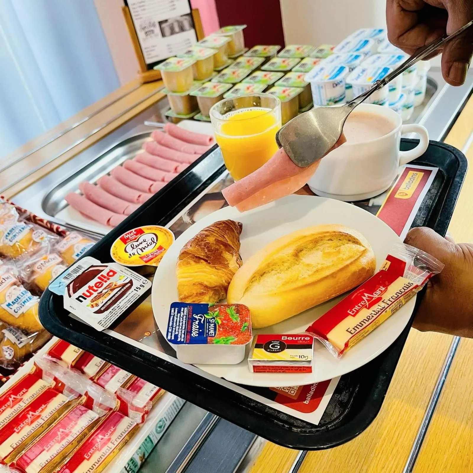 Breakfast in initial by balladins Saint-Quentin / Gauchy