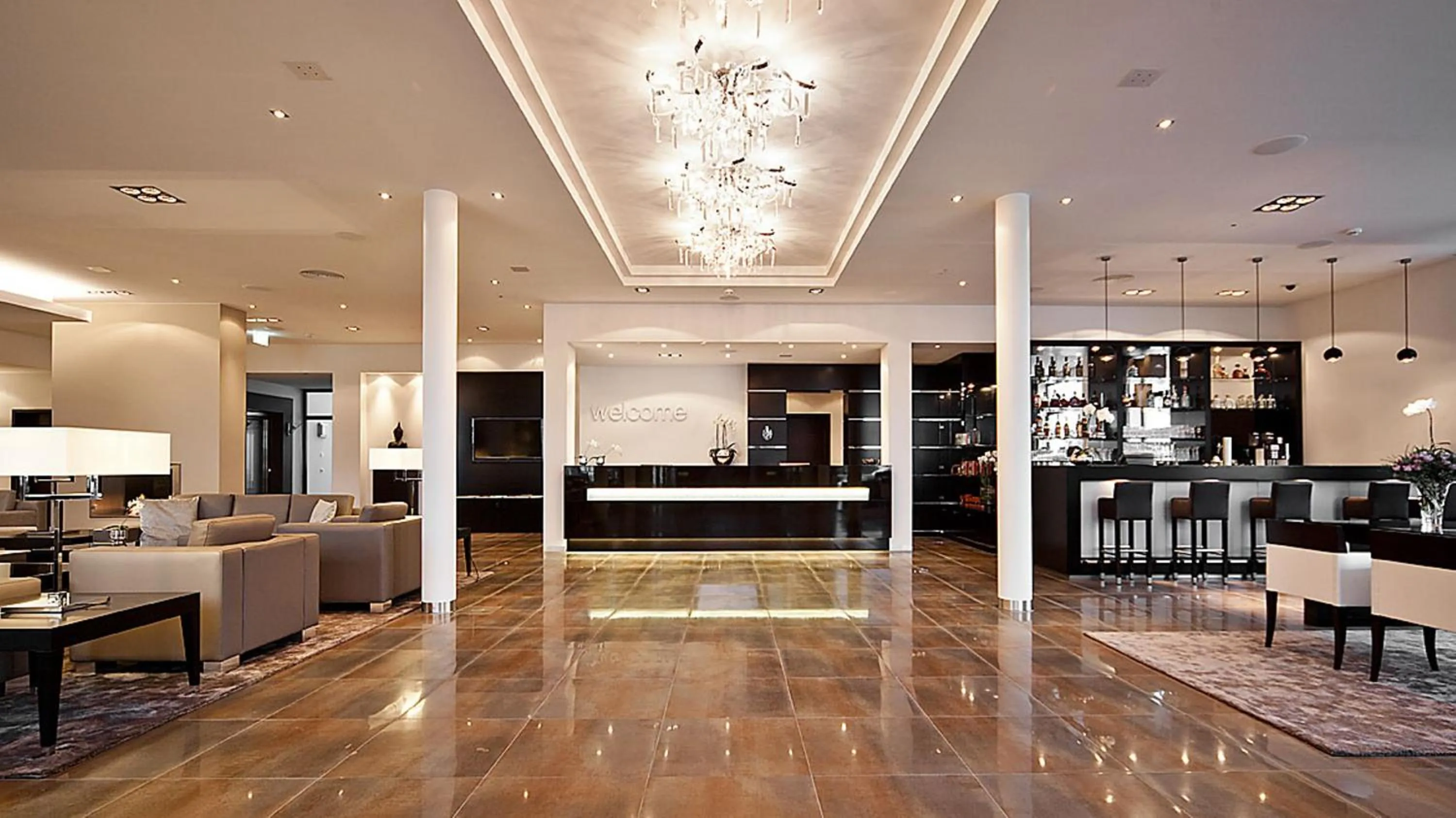 Lobby or reception in Burg & Gästehaus by Schwarzenstein