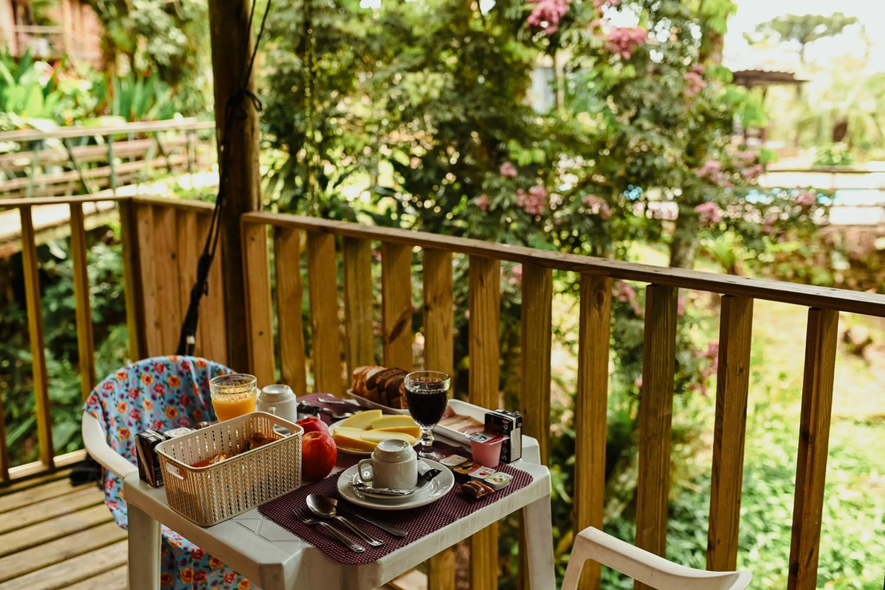 Breakfast in Pousada Nosso Bosque