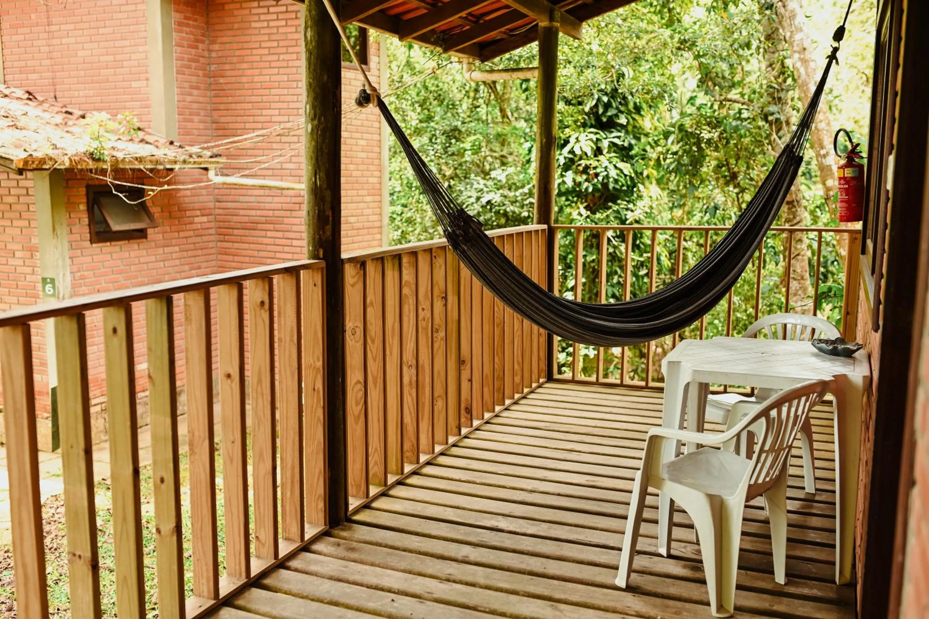 Balcony/Terrace in Pousada Nosso Bosque