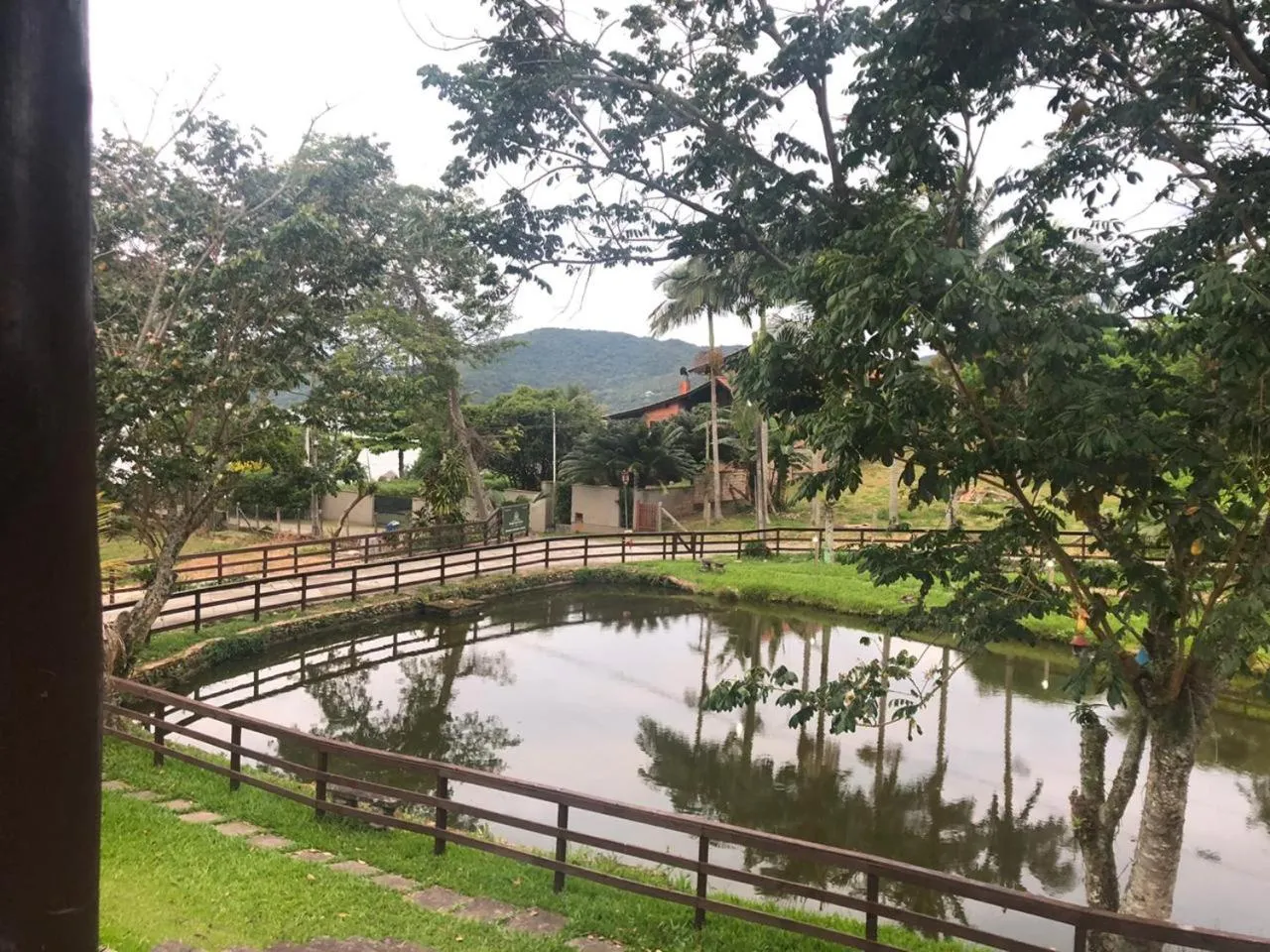 Lake view in Pousada Nosso Bosque
