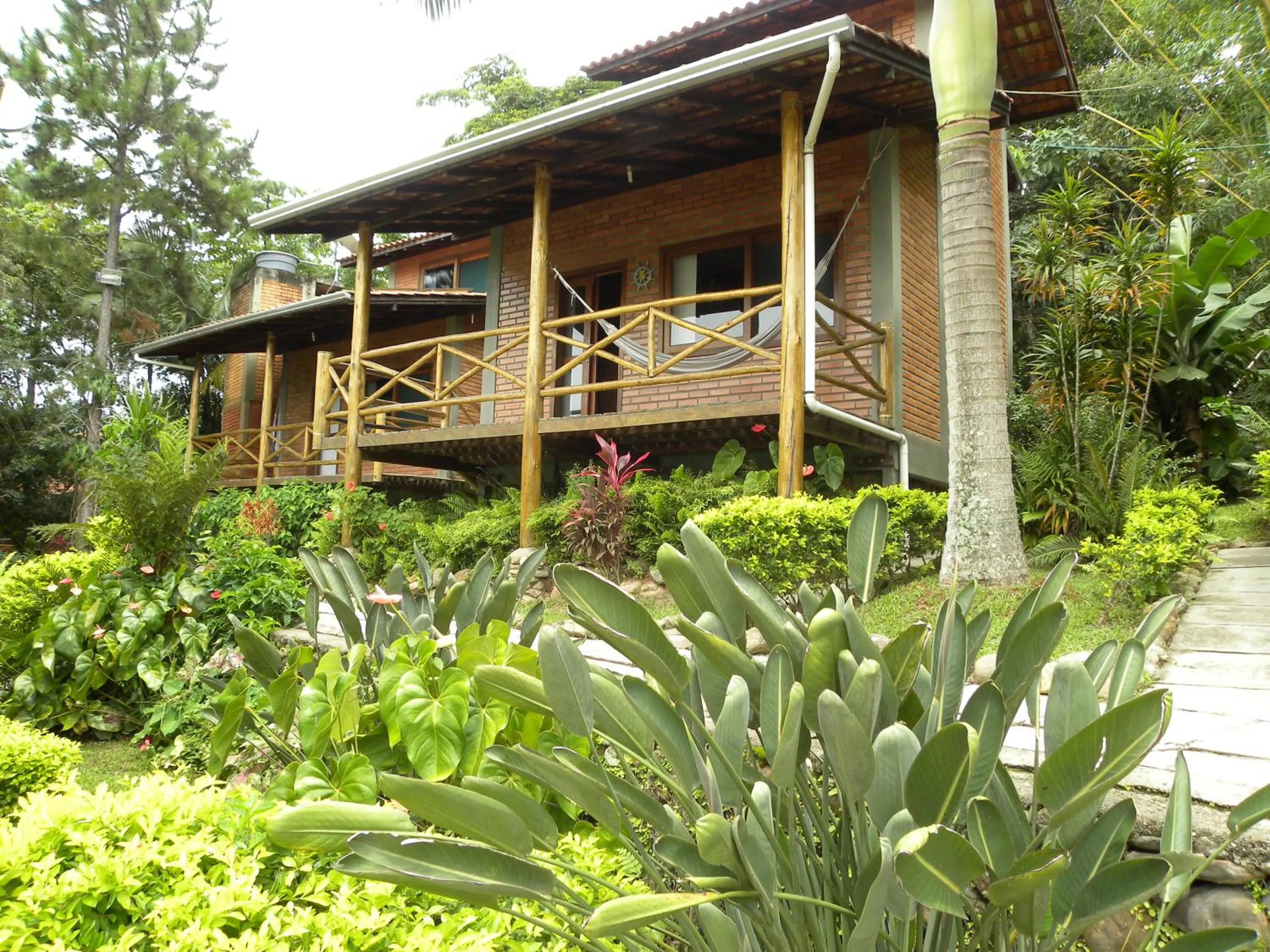 Photo of the whole room in Pousada Nosso Bosque