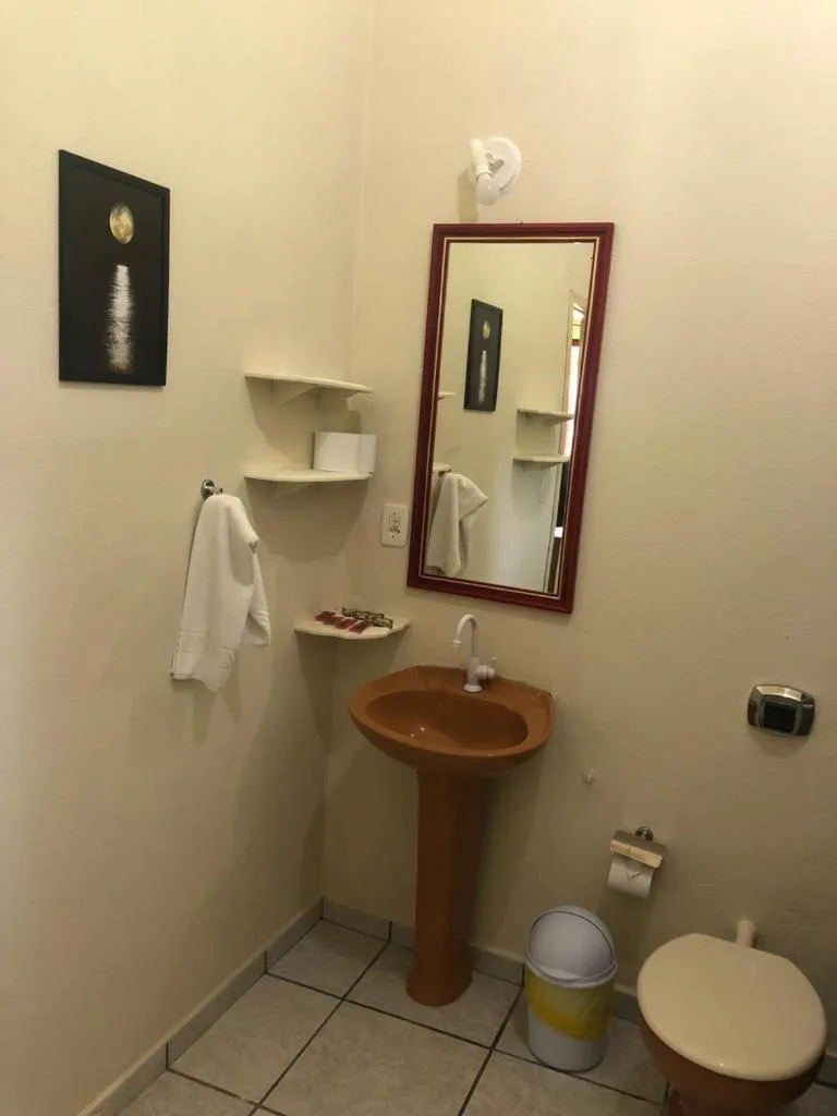 Bathroom in Pousada Nosso Bosque