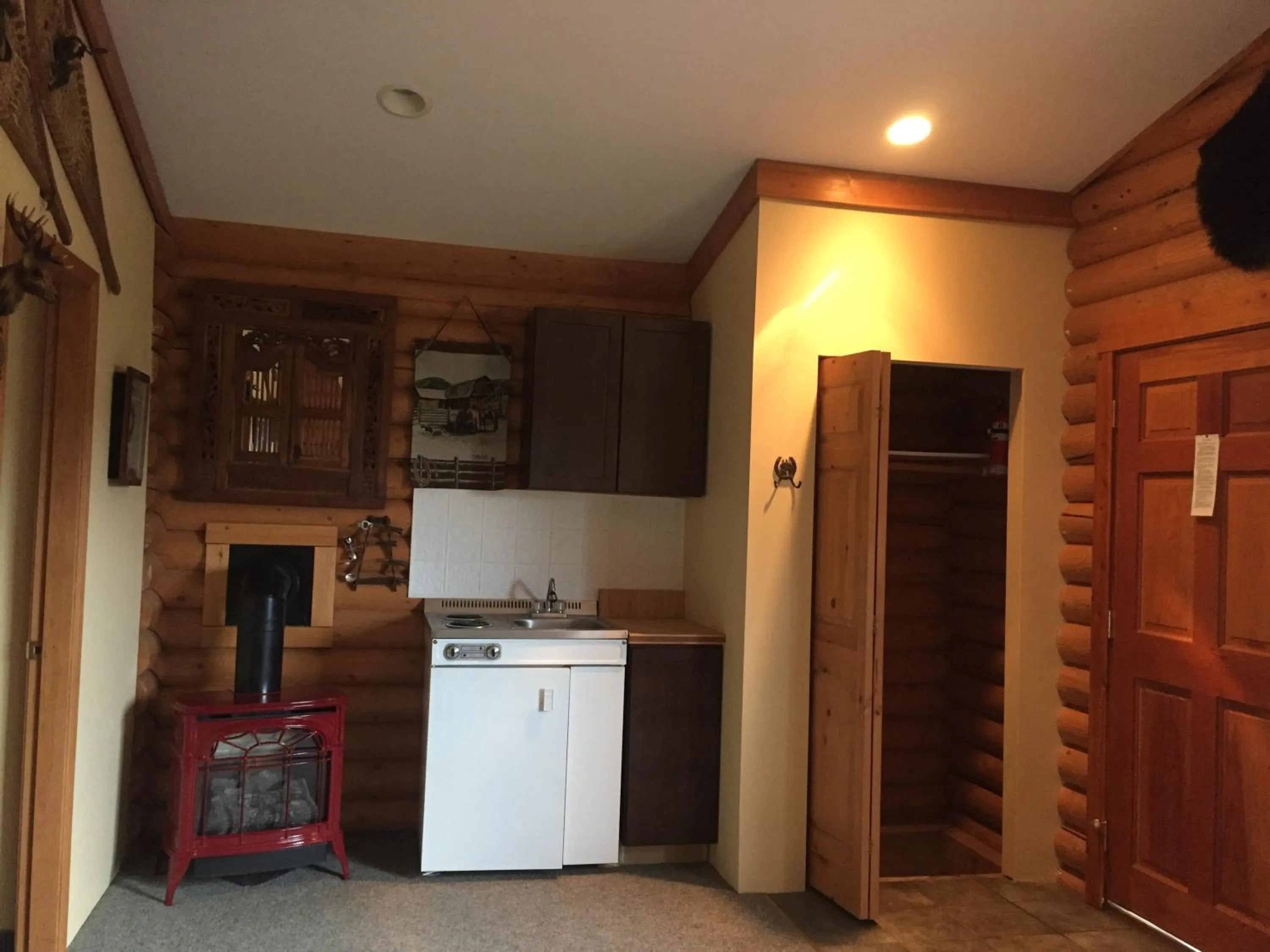 Coffee/tea facilities in Montana Hill Guest Ranch