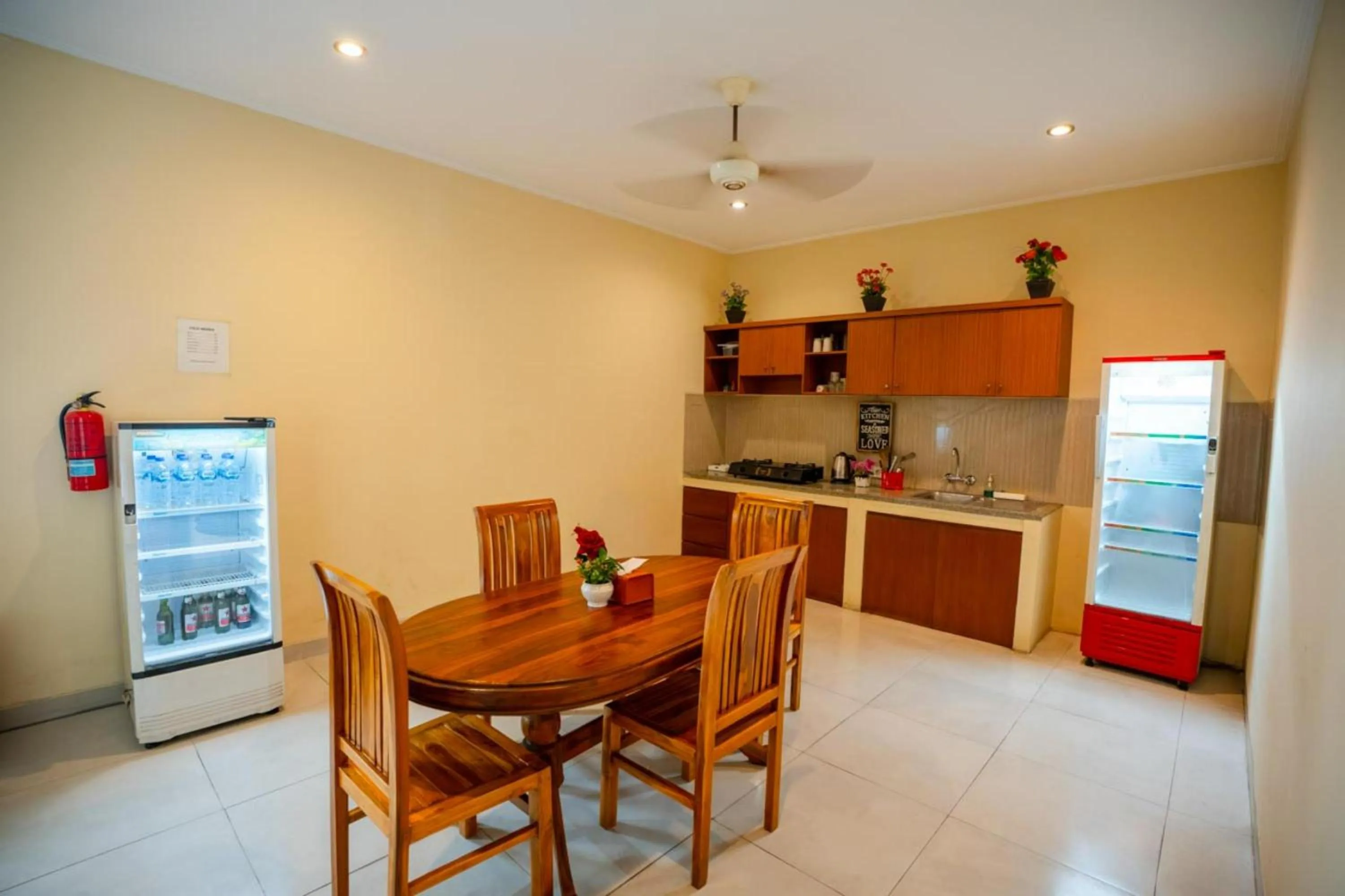 kitchen in Sakura Guest House
