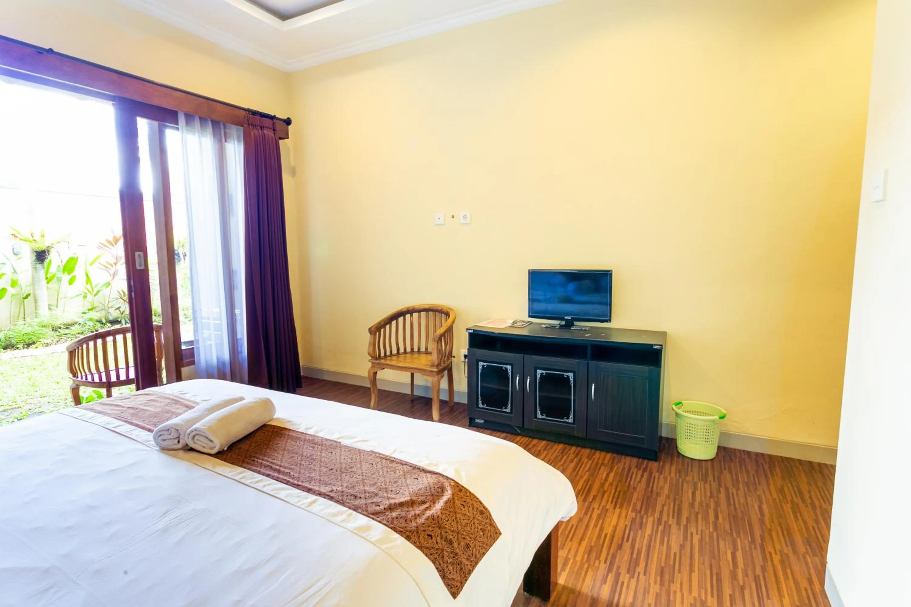 Bed in Sakura Guest House