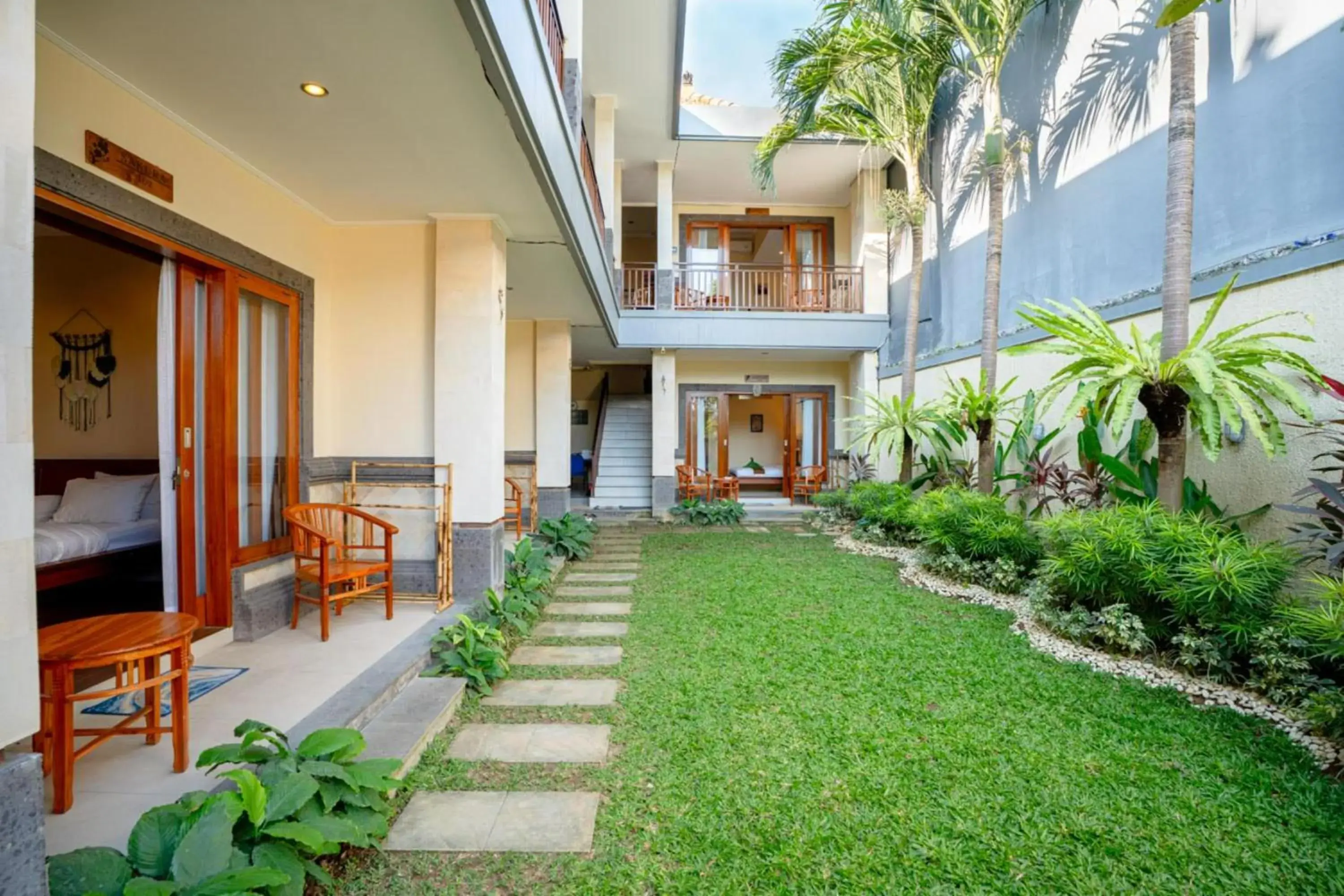 Property building in Sakura Guest House Property building in Sakura Guest House