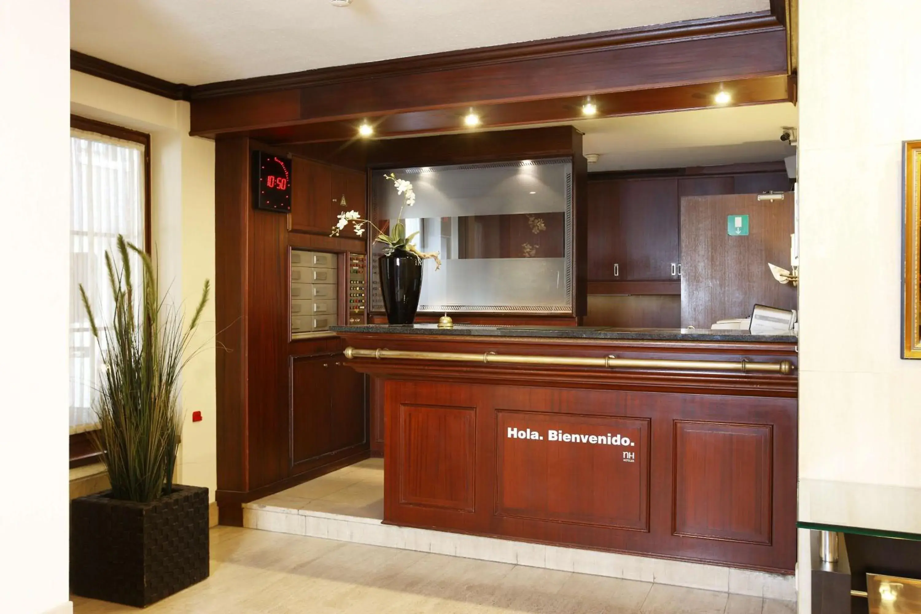 Lobby or reception in NH Mechelen Lobby or reception in NH Mechelen