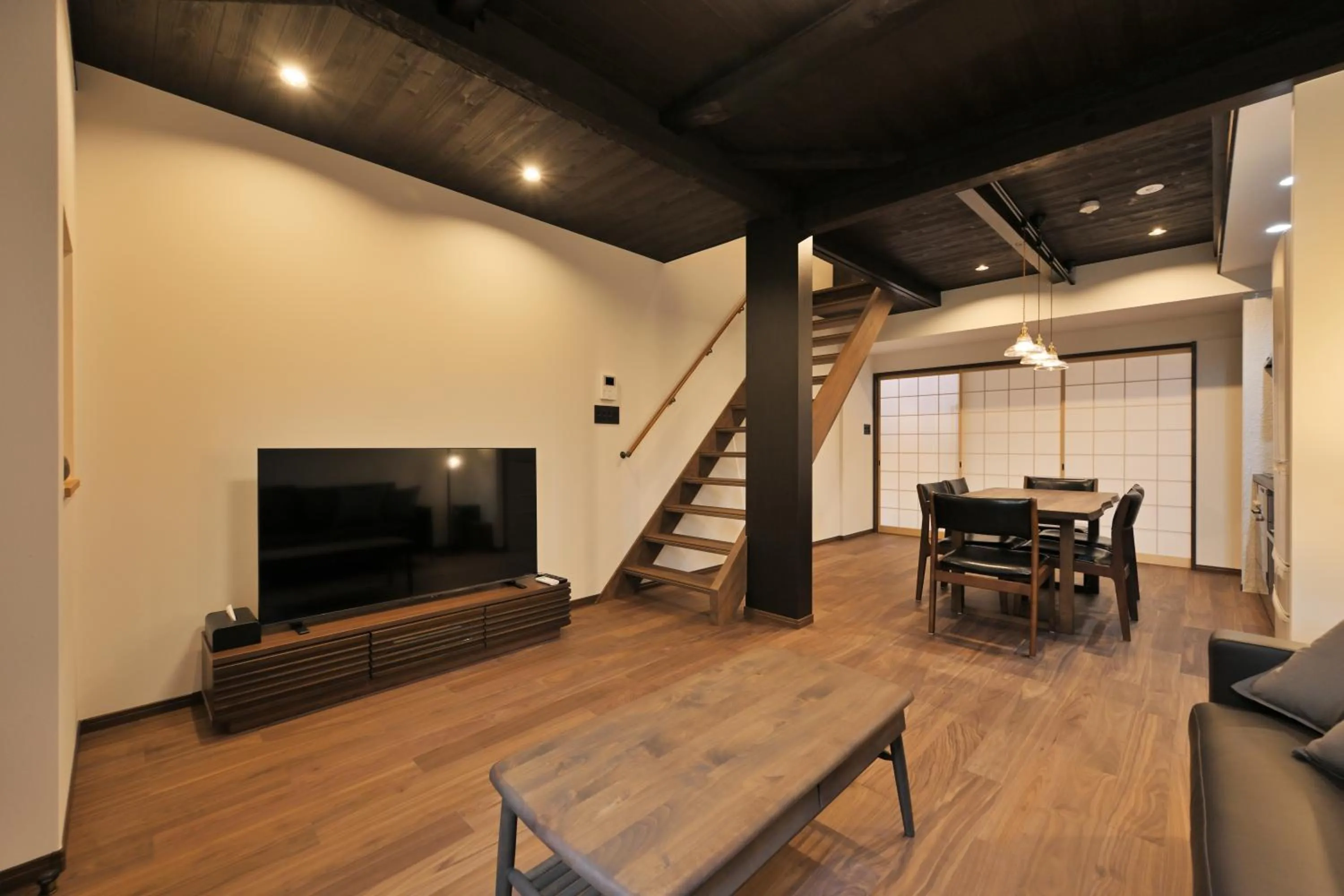 Living room in Takeya Gojo