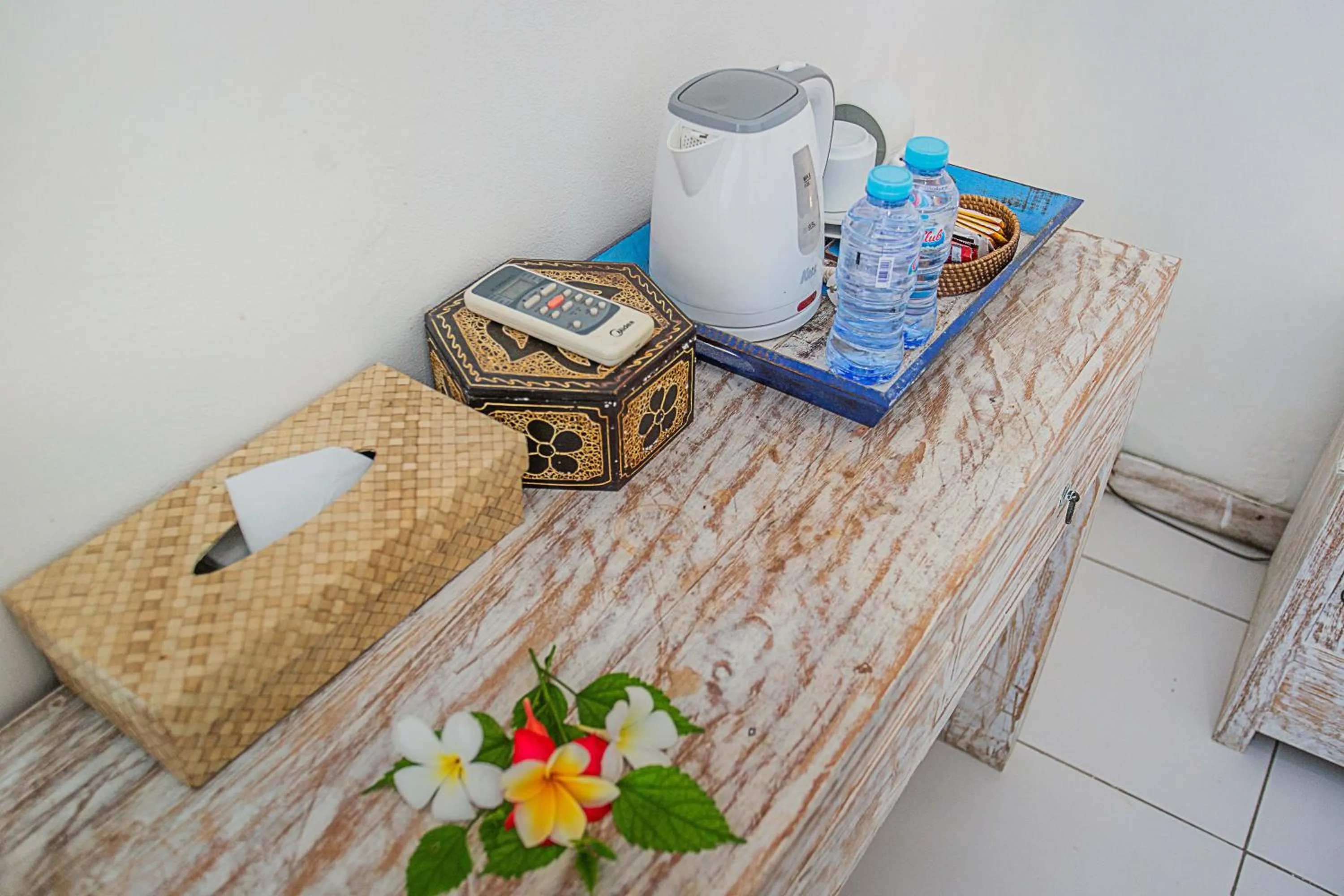 Coffee/tea facilities in Naturale Guest House